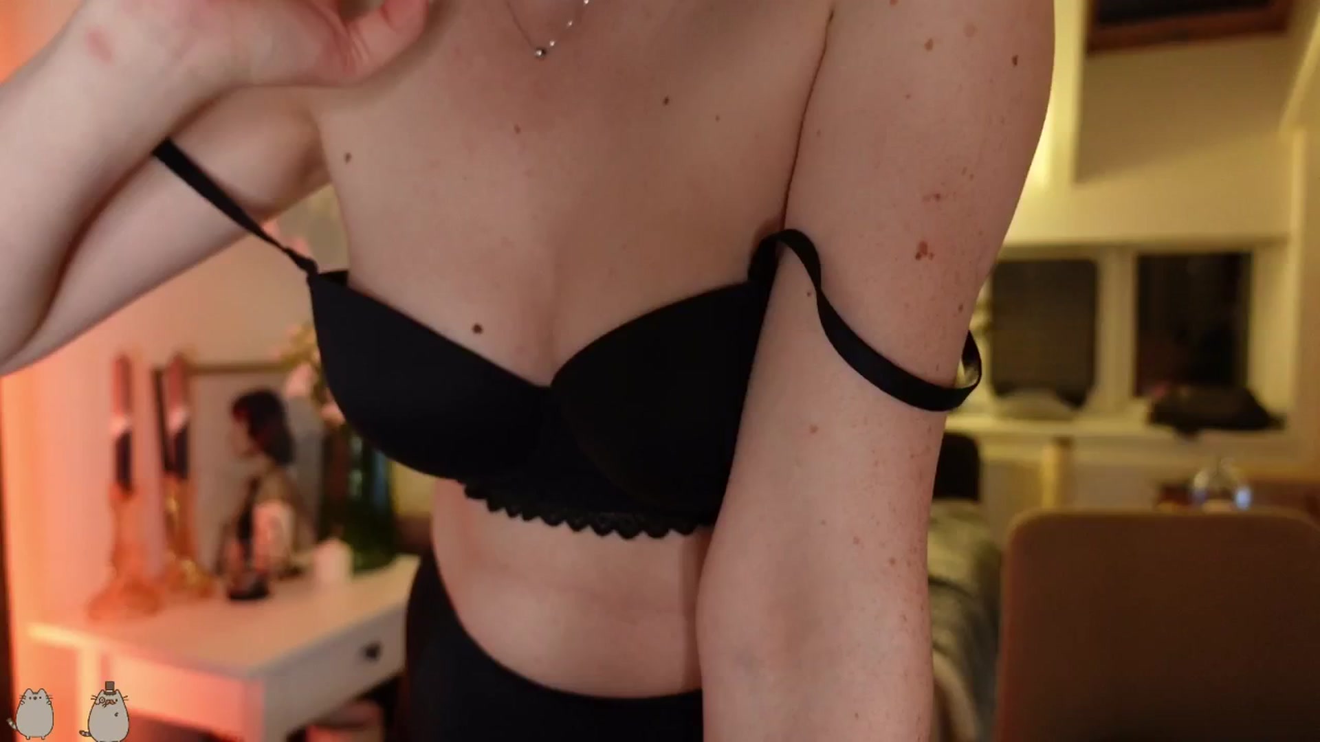 Gallery image thumbnail from Maddie's myfreecams stream on, 06/08/2024, 01:42 image 3 of 20