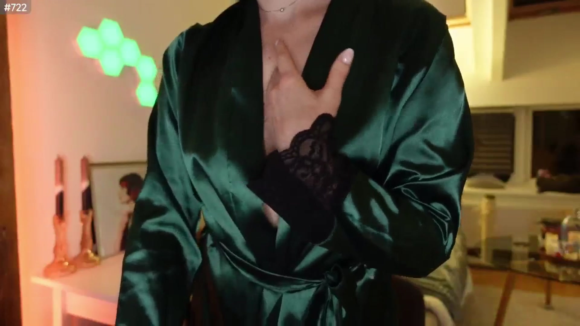 Gallery image thumbnail from Maddie's myfreecams stream on, 06/11/2024, 21:27 image 19 of 20