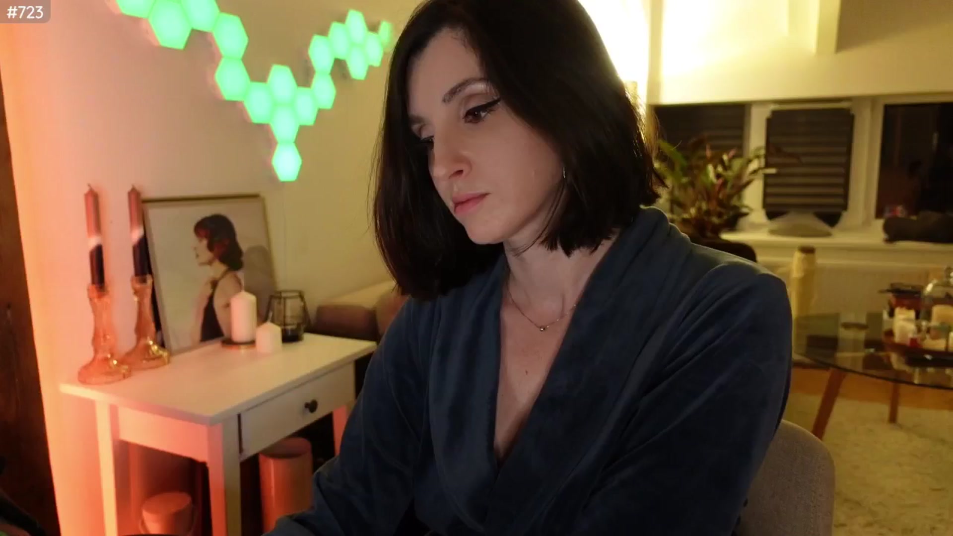 Gallery image thumbnail from Maddie's myfreecams stream on, 06/12/2024, 01:06 image 14 of 20