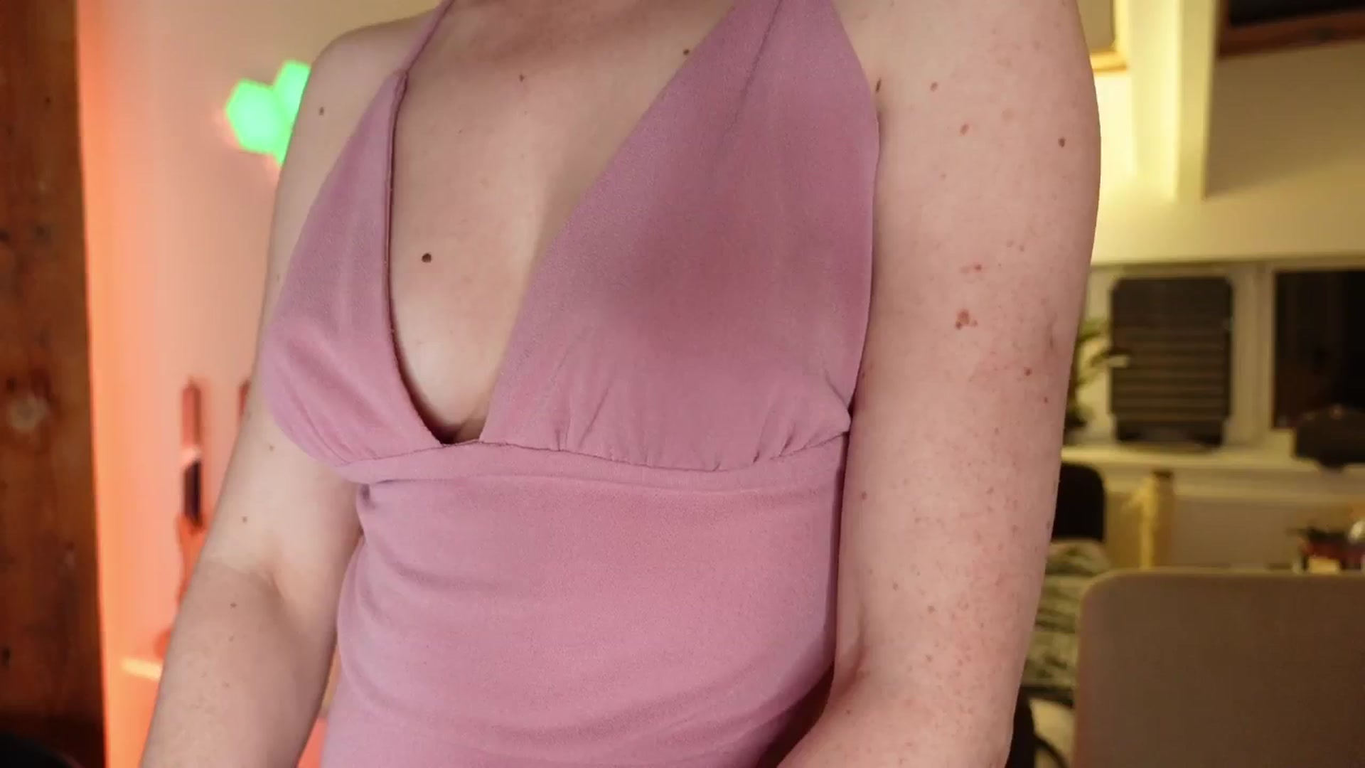 Gallery image thumbnail from Maddie's myfreecams stream on, 06/15/2024, 23:03 image 5 of 20