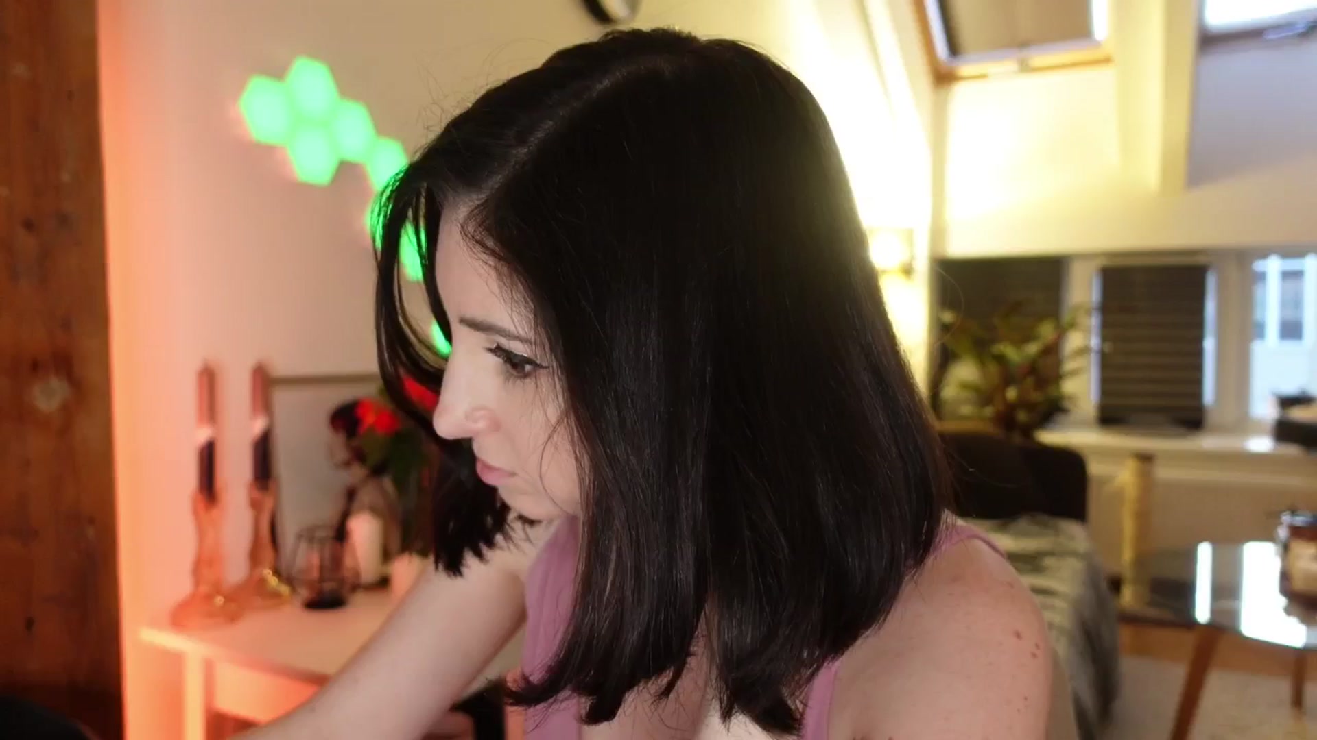 Gallery image thumbnail from Maddie's myfreecams stream on, 06/16/2024, 02:59 image 18 of 20