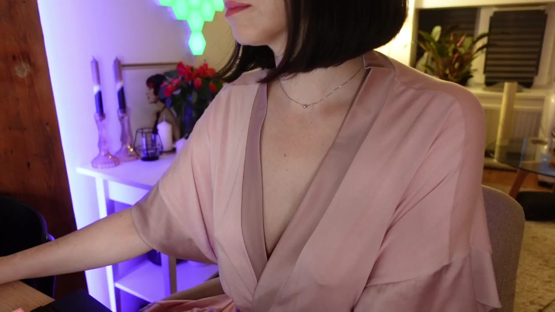 Gallery image thumbnail from Maddie's myfreecams stream on, 06/18/2024, 02:11 image 15 of 20