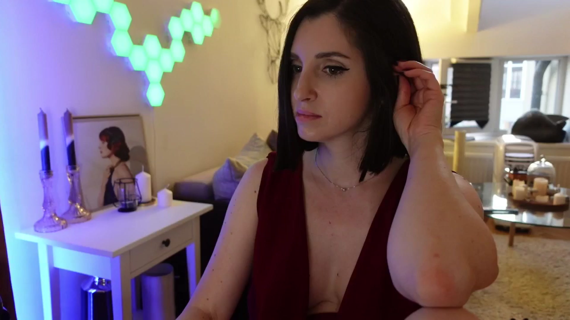 Gallery image thumbnail from Maddie's myfreecams stream on, 06/19/2024, 03:09 image 13 of 20
