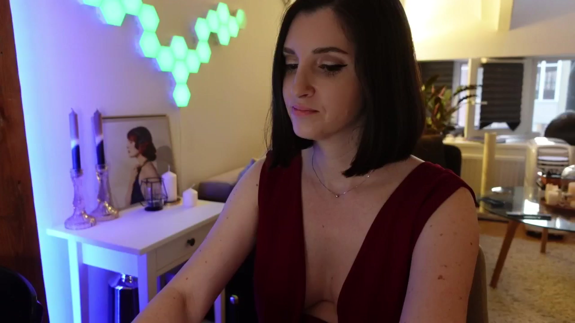 Gallery image thumbnail from Maddie's myfreecams stream on, 06/19/2024, 03:09 image 10 of 20