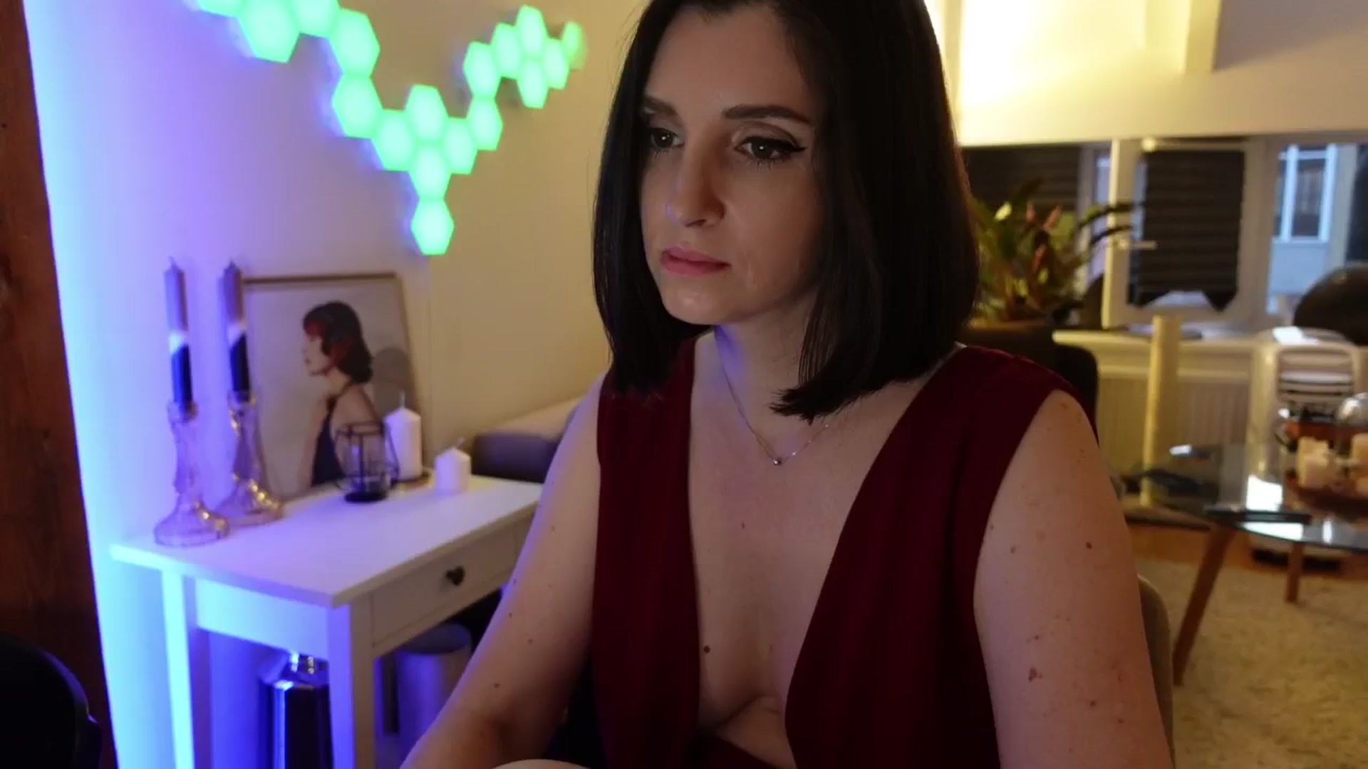 Gallery image thumbnail from Maddie's myfreecams stream on, 06/19/2024, 03:09 image 3 of 20