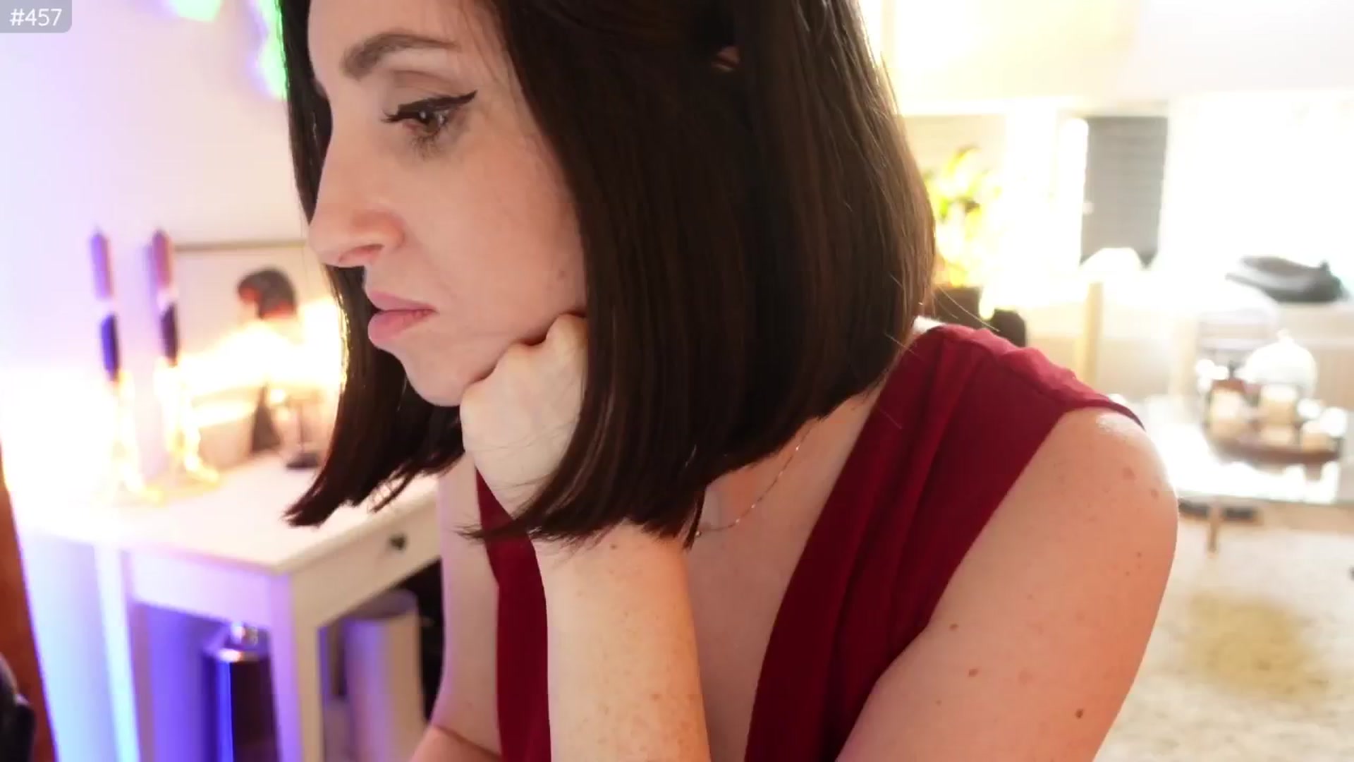 Gallery image thumbnail from Maddie's myfreecams stream on, 06/19/2024, 04:01 image 14 of 20
