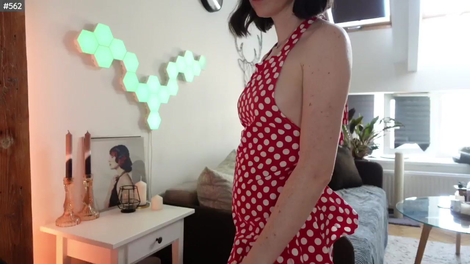 Gallery image thumbnail from Maddie's myfreecams stream on, 06/22/2024, 18:13 image 16 of 20