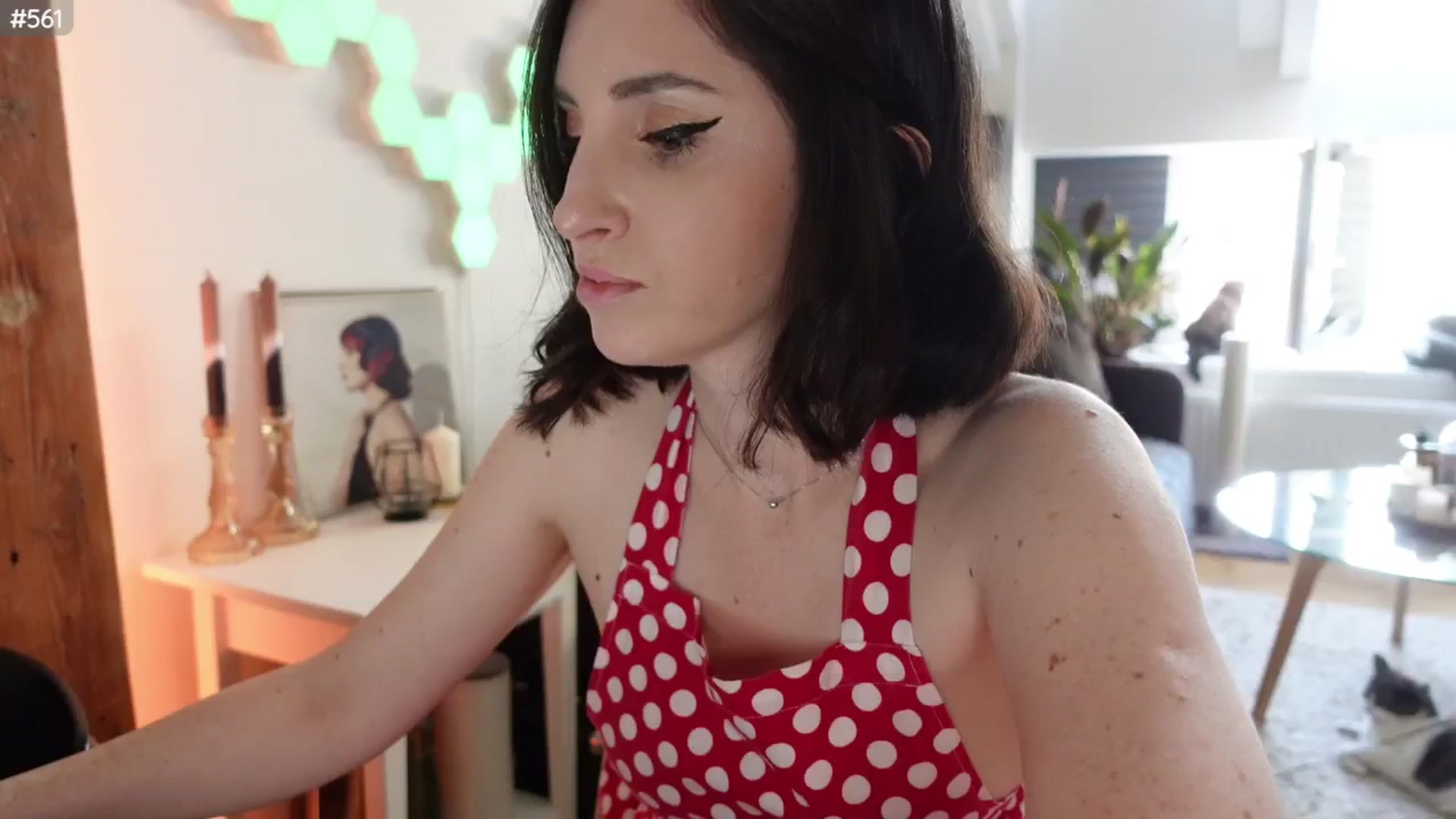 Gallery image thumbnail from Maddie's myfreecams stream on, 06/22/2024, 18:13 image 1 of 20