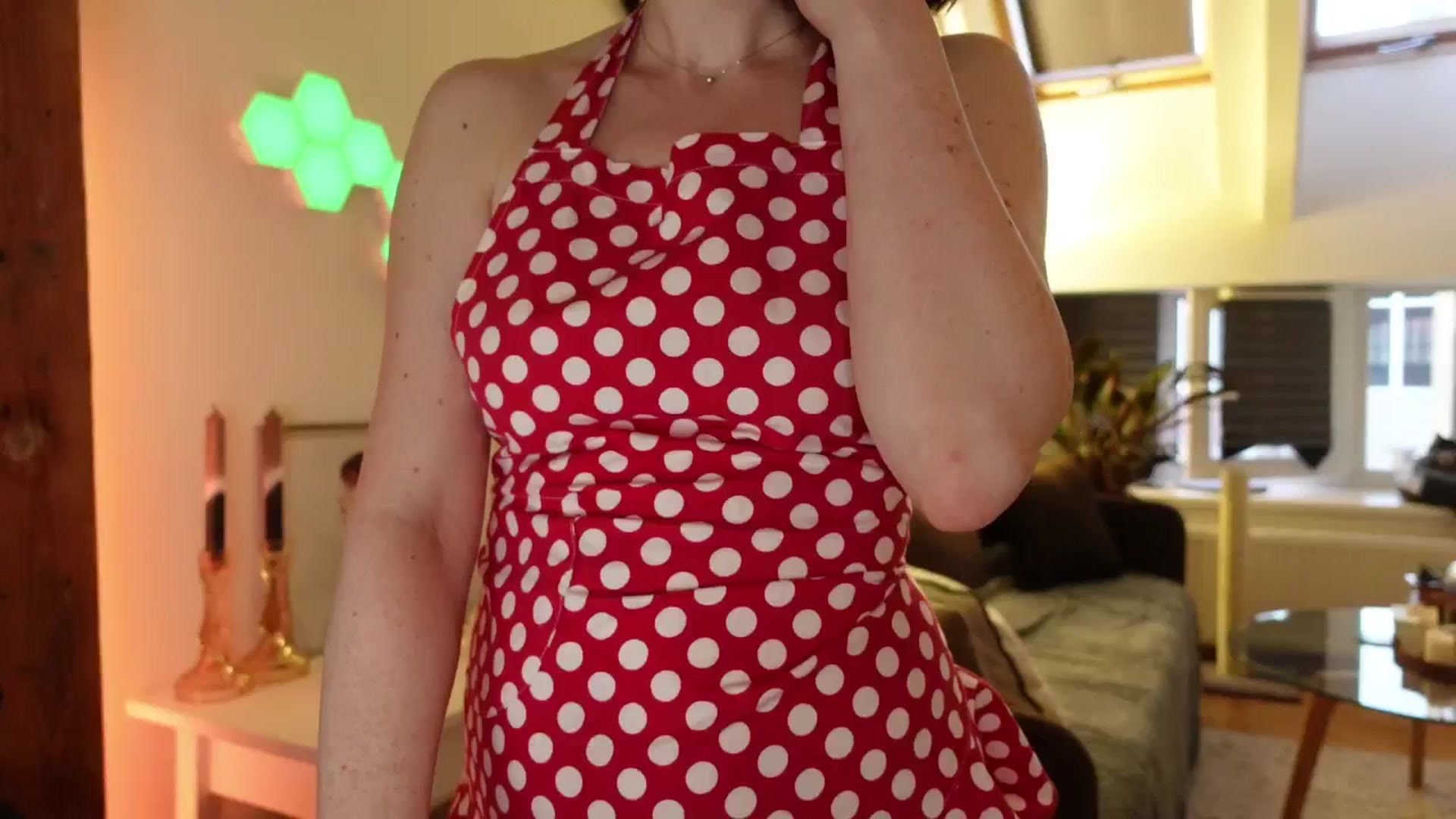 Gallery image thumbnail from Maddie's myfreecams stream on, 06/22/2024, 19:21 image 17 of 20