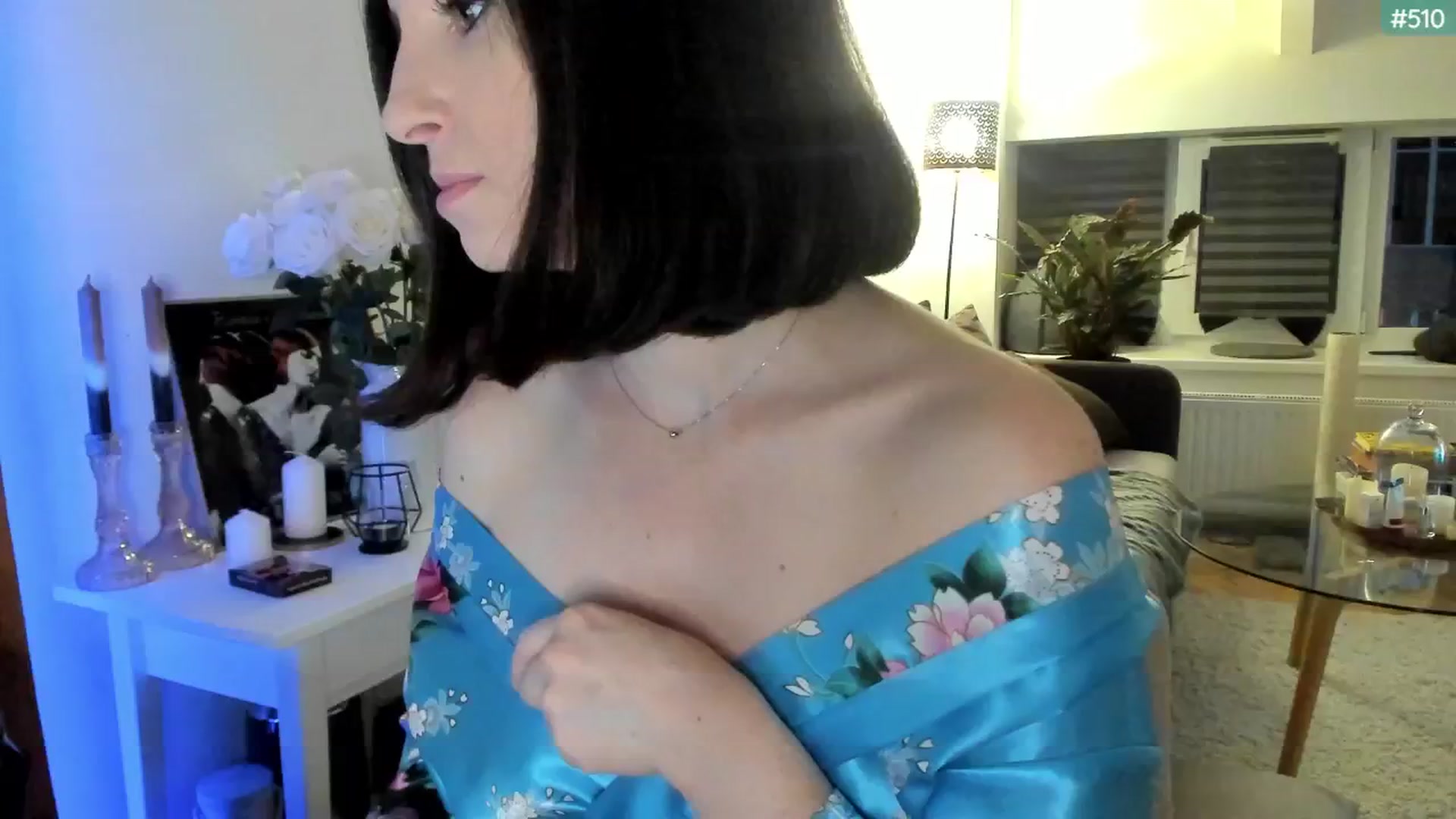 Gallery image thumbnail from Maddie's myfreecams stream on, 08/04/2024, 03:38 image 8 of 20
