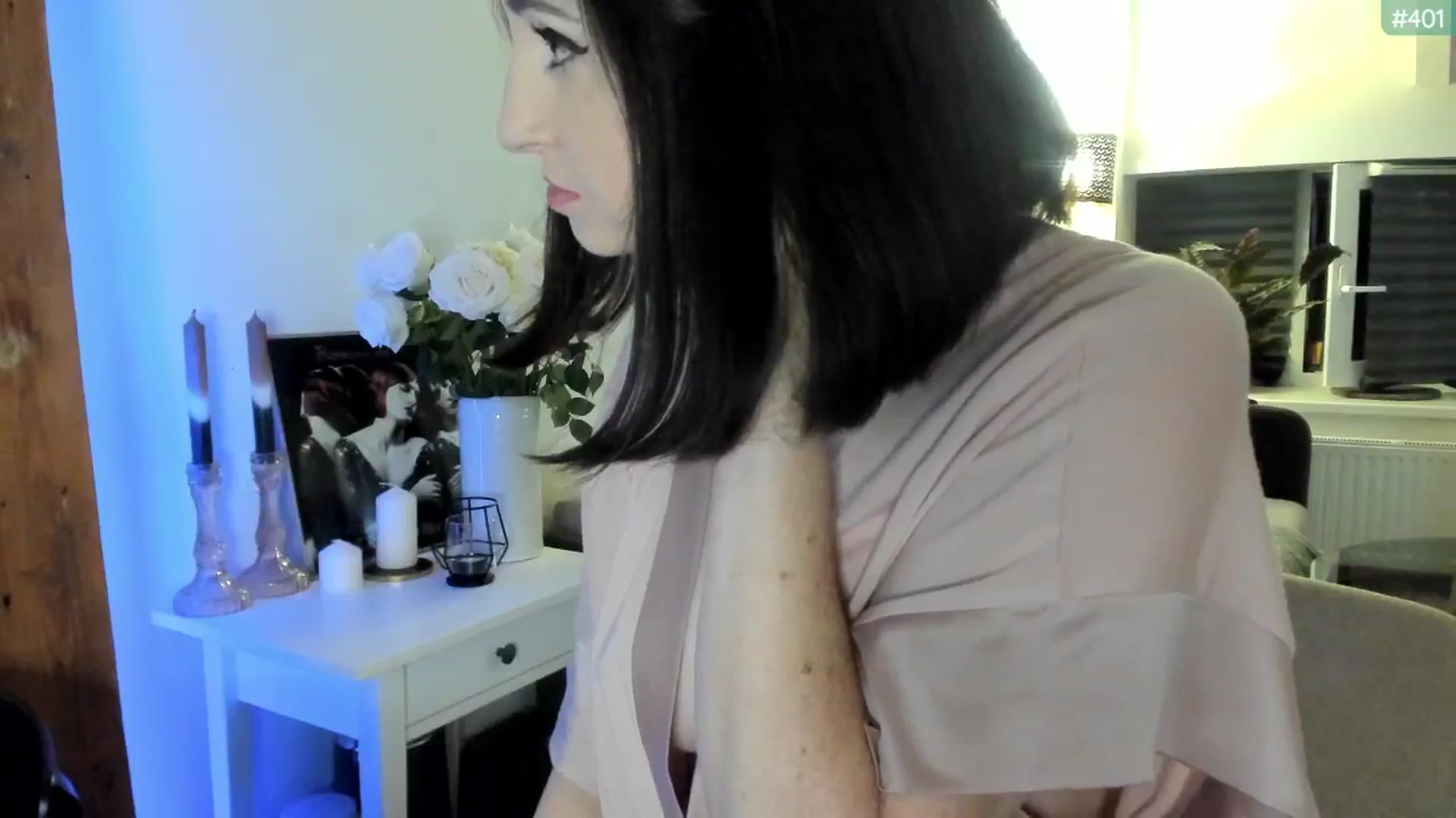 Gallery image thumbnail from Maddie's myfreecams stream on, 08/05/2024, 01:34 image 16 of 20