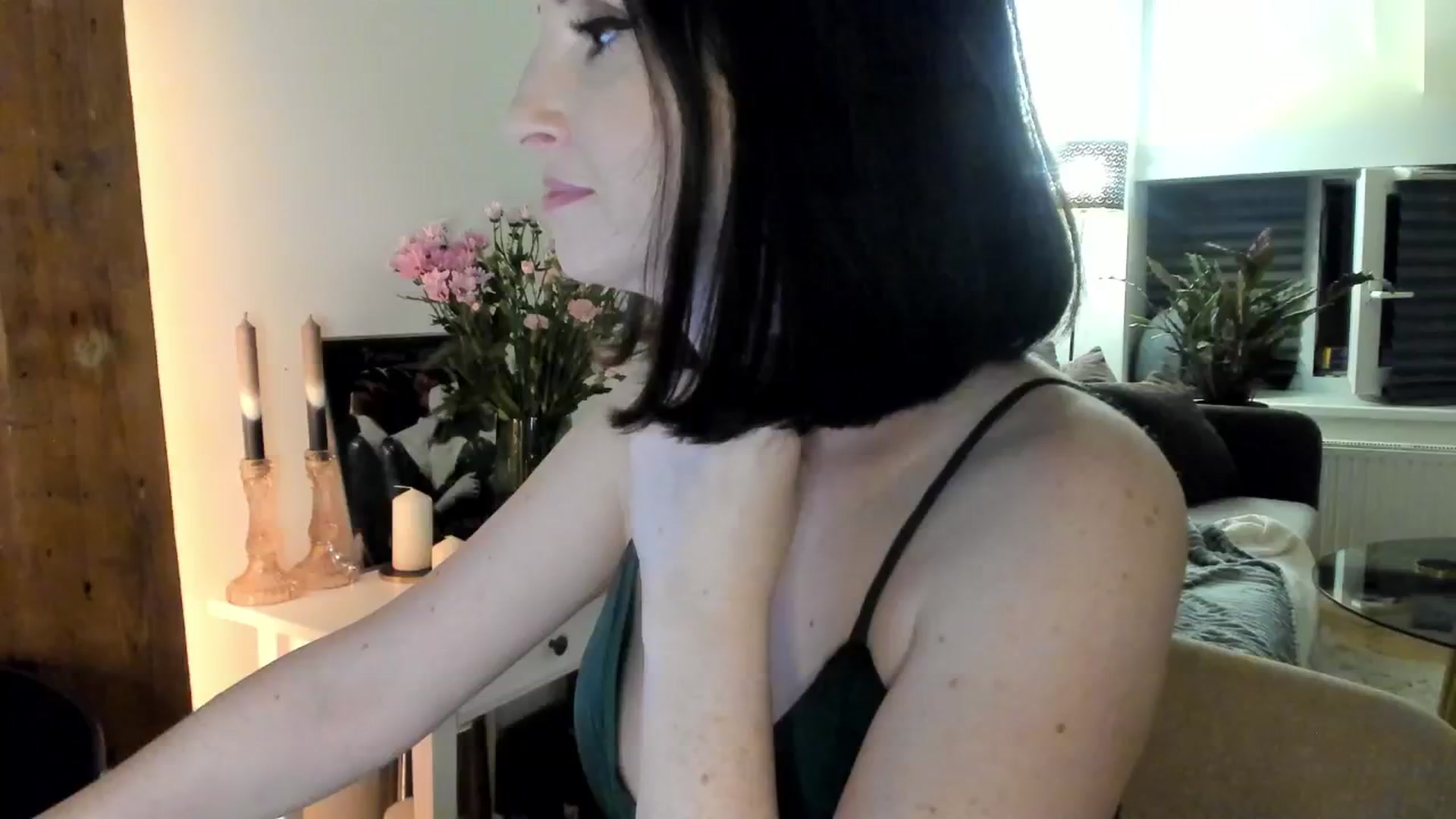 Gallery image thumbnail from Maddie's myfreecams stream on, 08/08/2024, 02:41 image 9 of 20