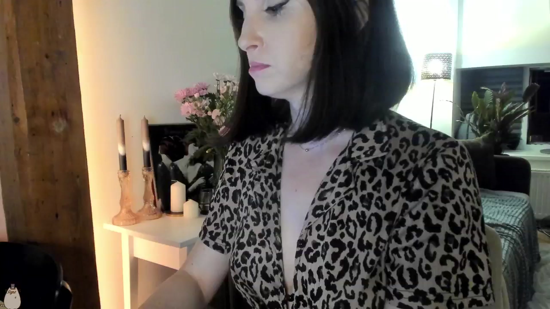 Gallery image thumbnail from Maddie's myfreecams stream on, 08/12/2024, 23:55 image 2 of 20