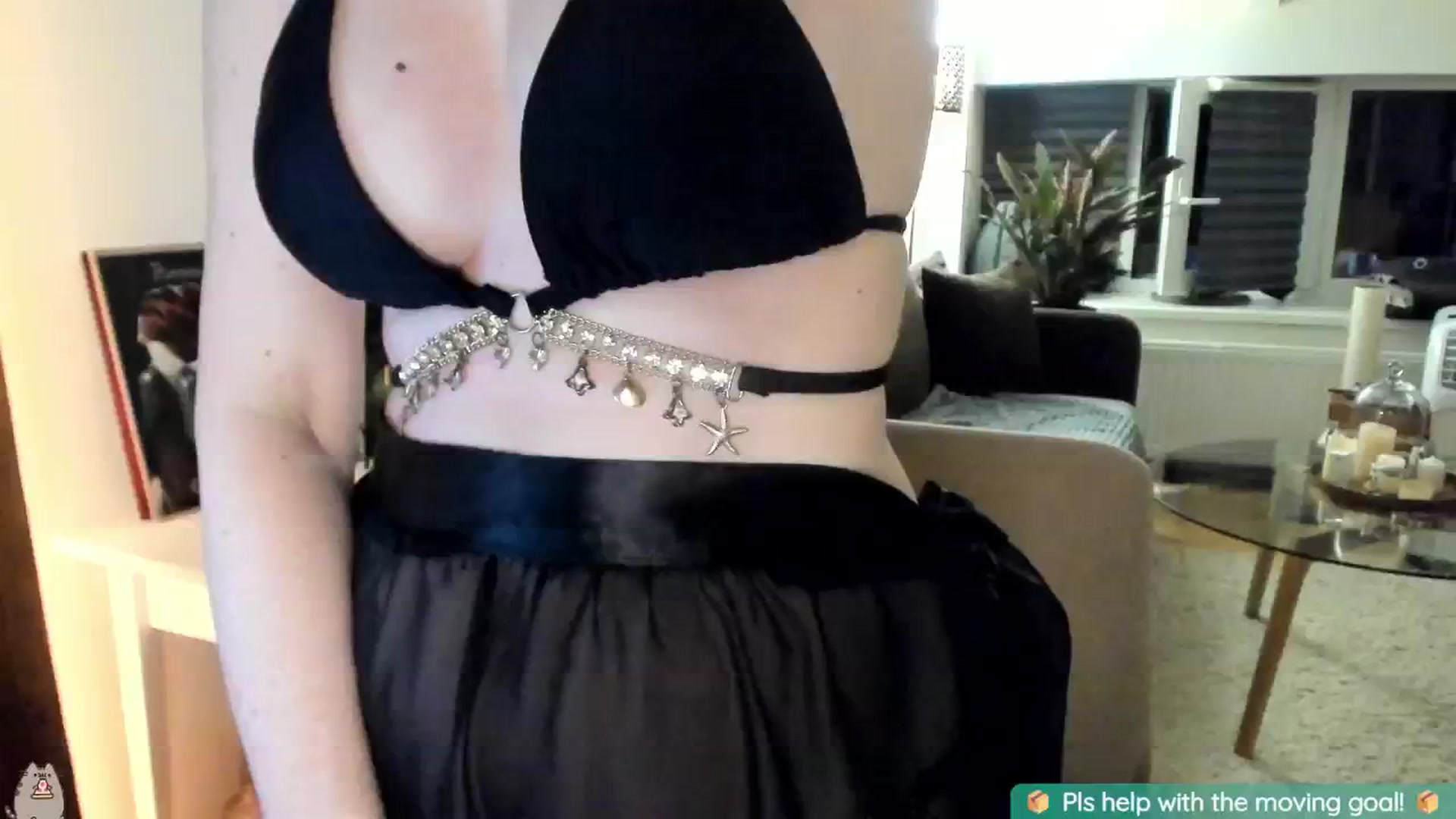 Gallery image thumbnail from Maddie's myfreecams stream on, 08/18/2024, 04:17 image 8 of 20
