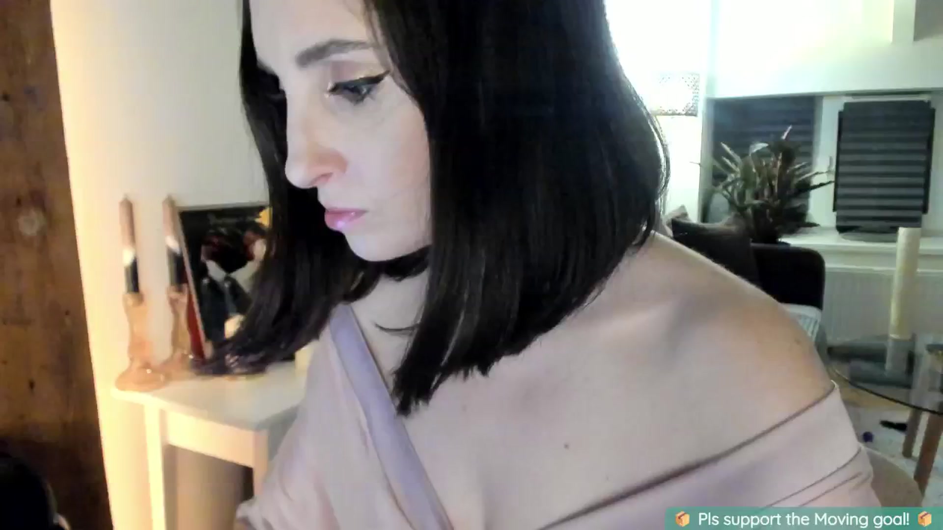Gallery image thumbnail from Maddie's myfreecams stream on, 08/20/2024, 03:07 image 1 of 20