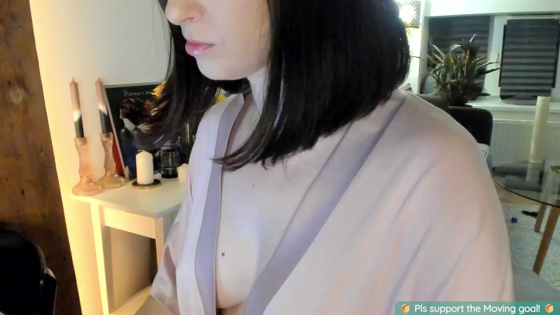 Gallery image thumbnail from Maddie's myfreecams stream on, 08/20/2024, 03:07 image 15 of 20