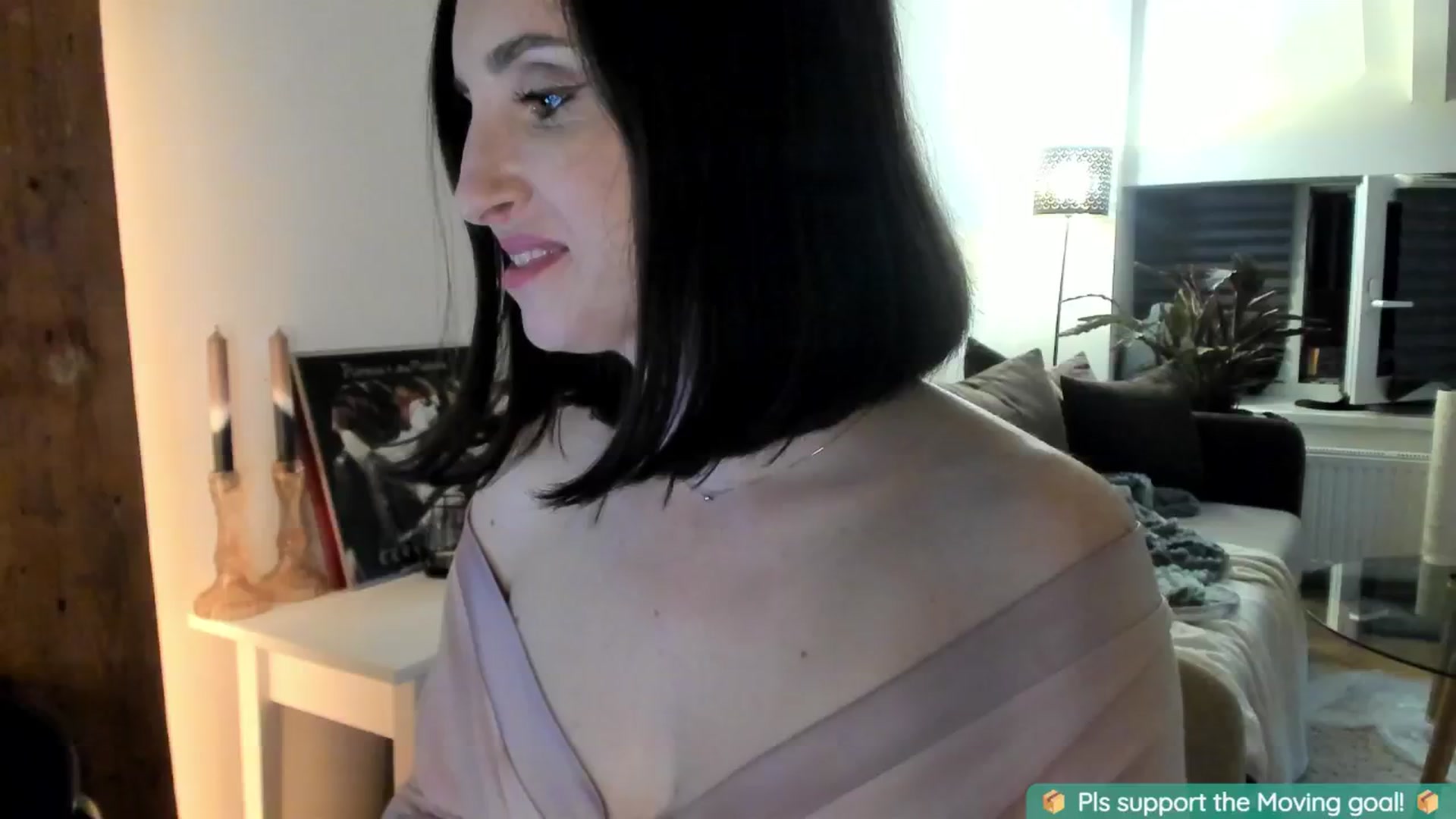 Gallery image thumbnail from Maddie's myfreecams stream on, 08/22/2024, 24:06 image 5 of 20
