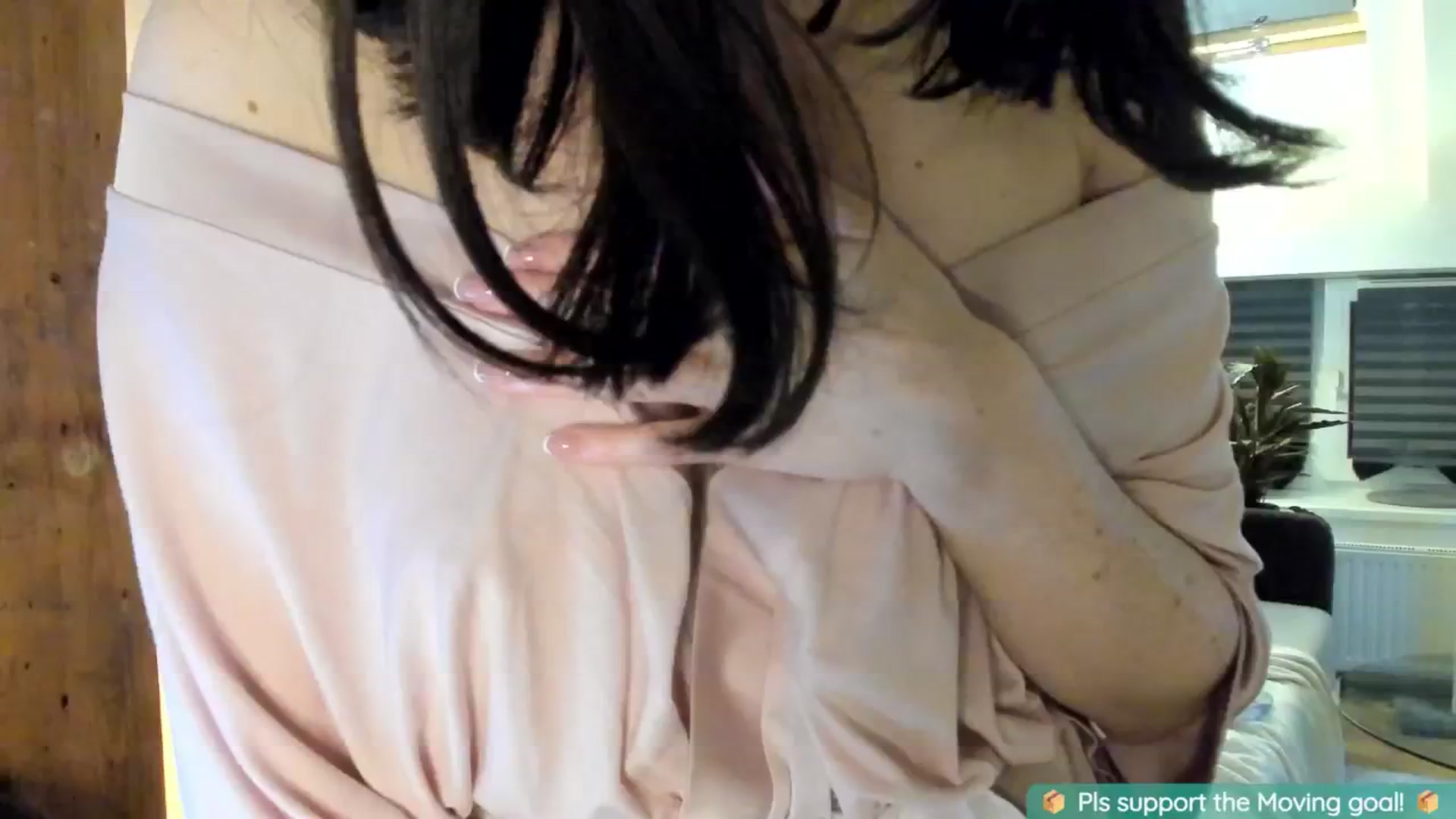 Gallery image thumbnail from Maddie's myfreecams stream on, 08/22/2024, 01:19 image 12 of 20
