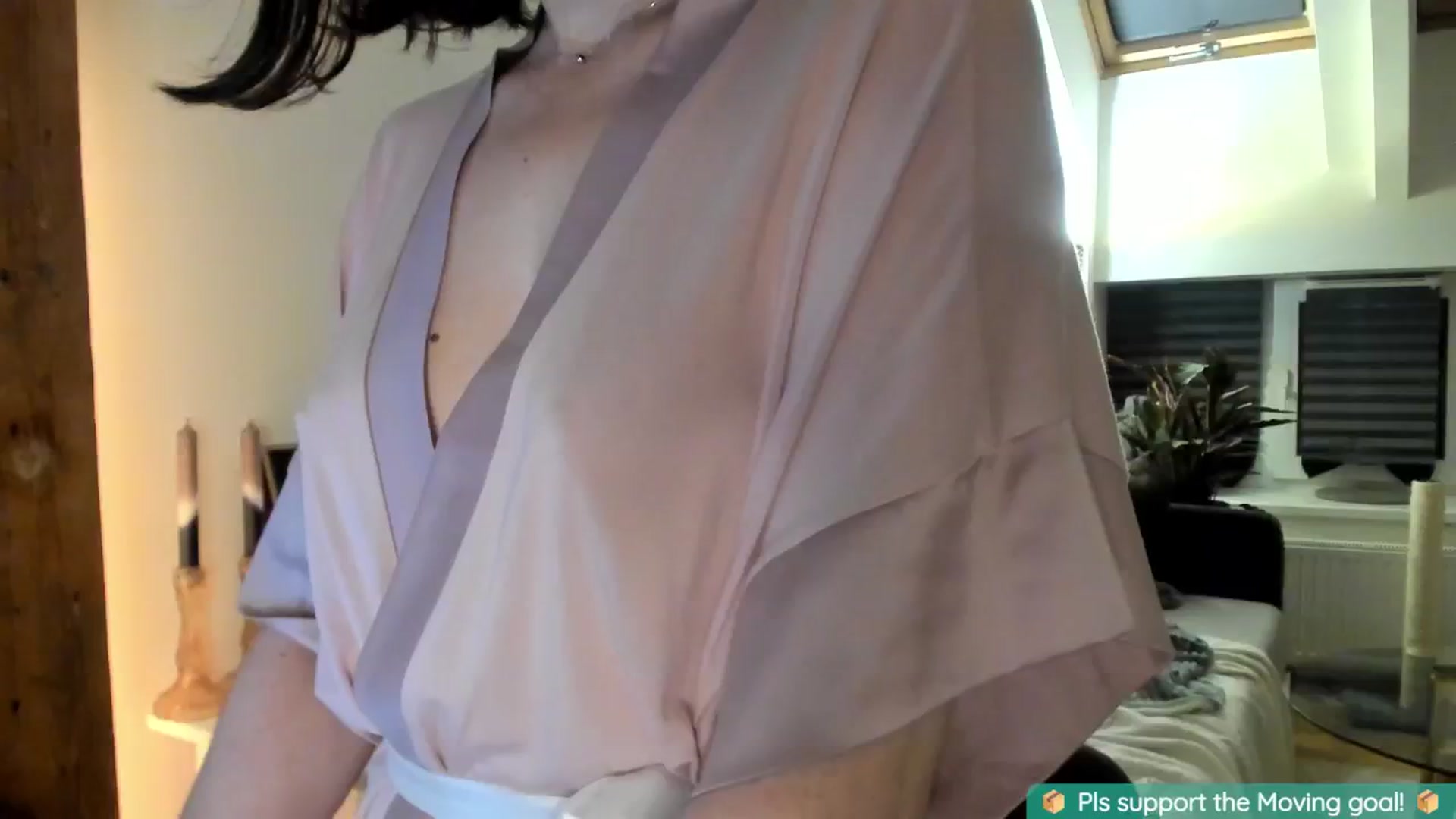 Gallery image thumbnail from Maddie's myfreecams stream on, 08/22/2024, 02:42 image 16 of 20