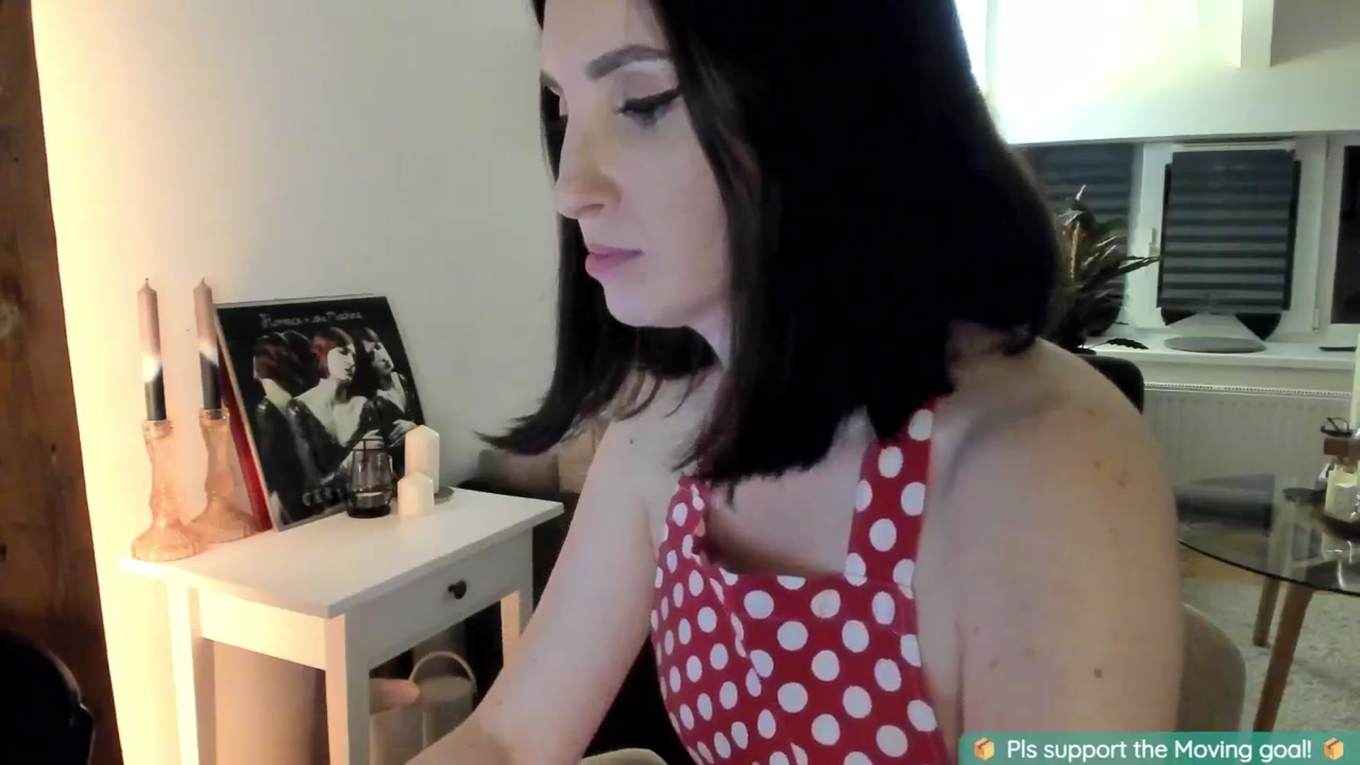 Gallery image thumbnail from Maddie's myfreecams stream on, 08/27/2024, 23:37 image 5 of 20