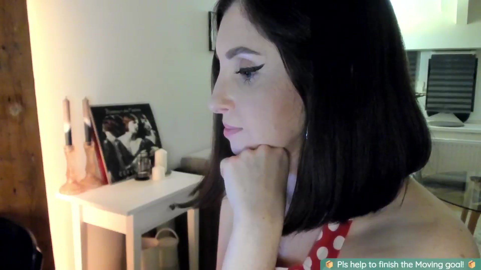Gallery image thumbnail from Maddie's myfreecams stream on, 08/28/2024, 24:25 image 18 of 20