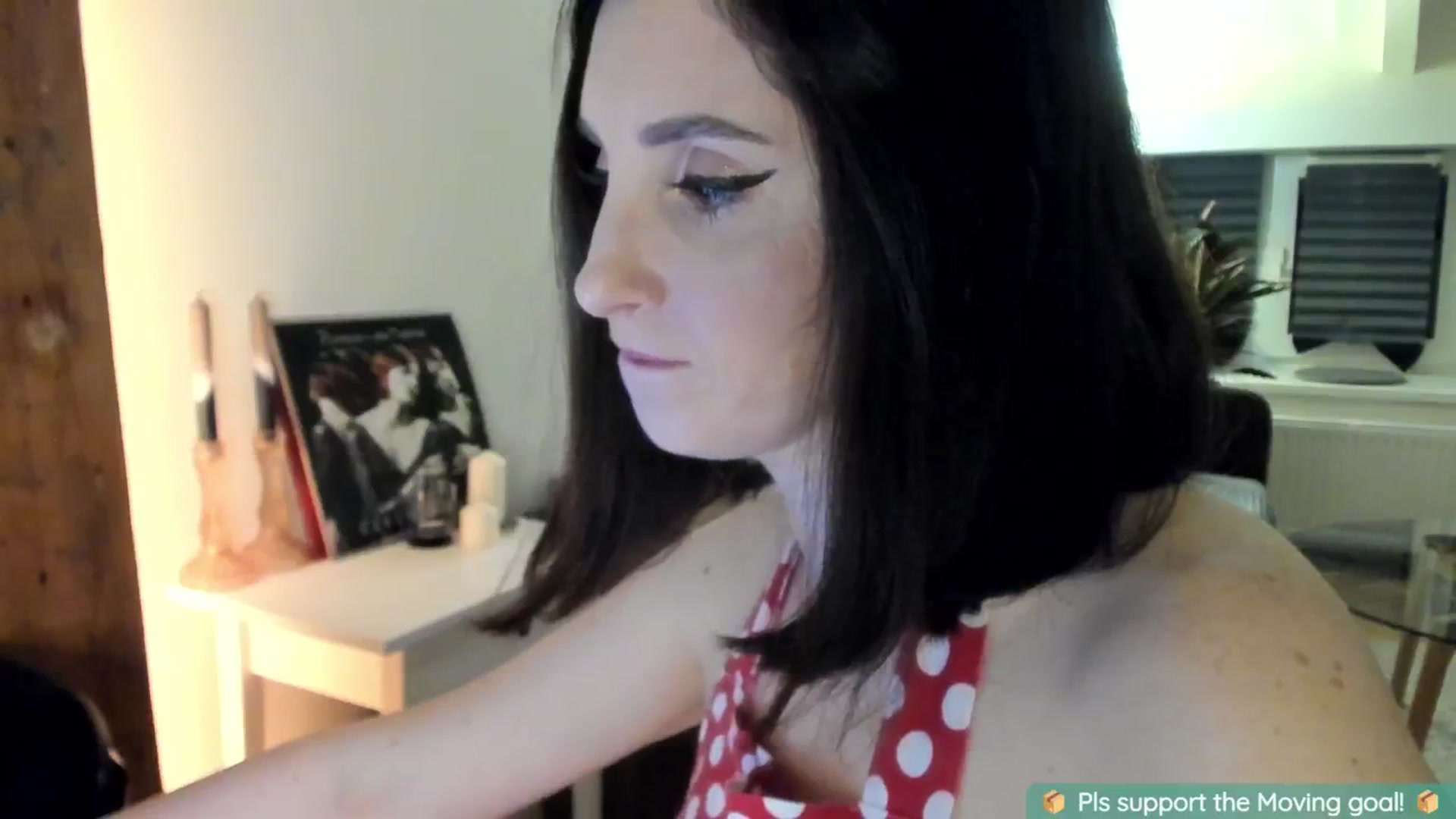 Gallery image thumbnail from Maddie's myfreecams stream on, 08/28/2024, 24:25 image 6 of 20