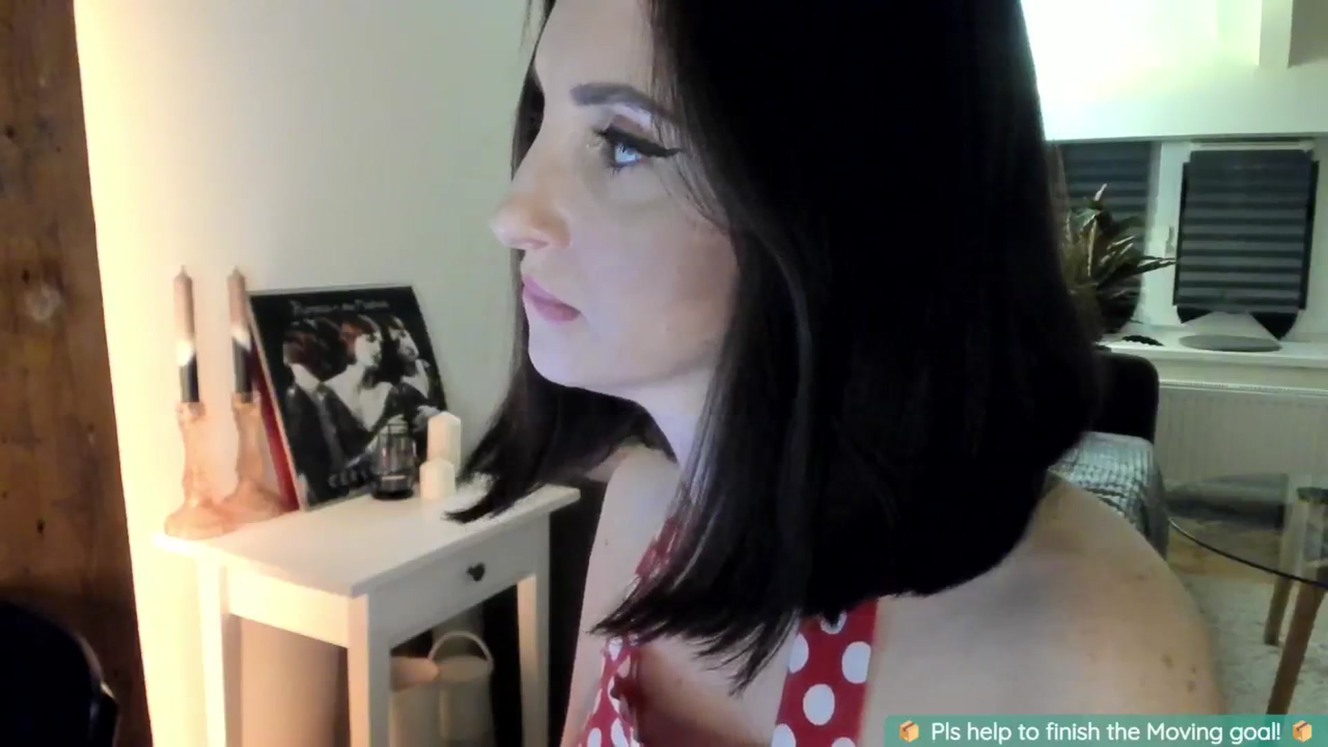 Gallery image thumbnail from Maddie's myfreecams stream on, 08/28/2024, 24:25 image 12 of 20