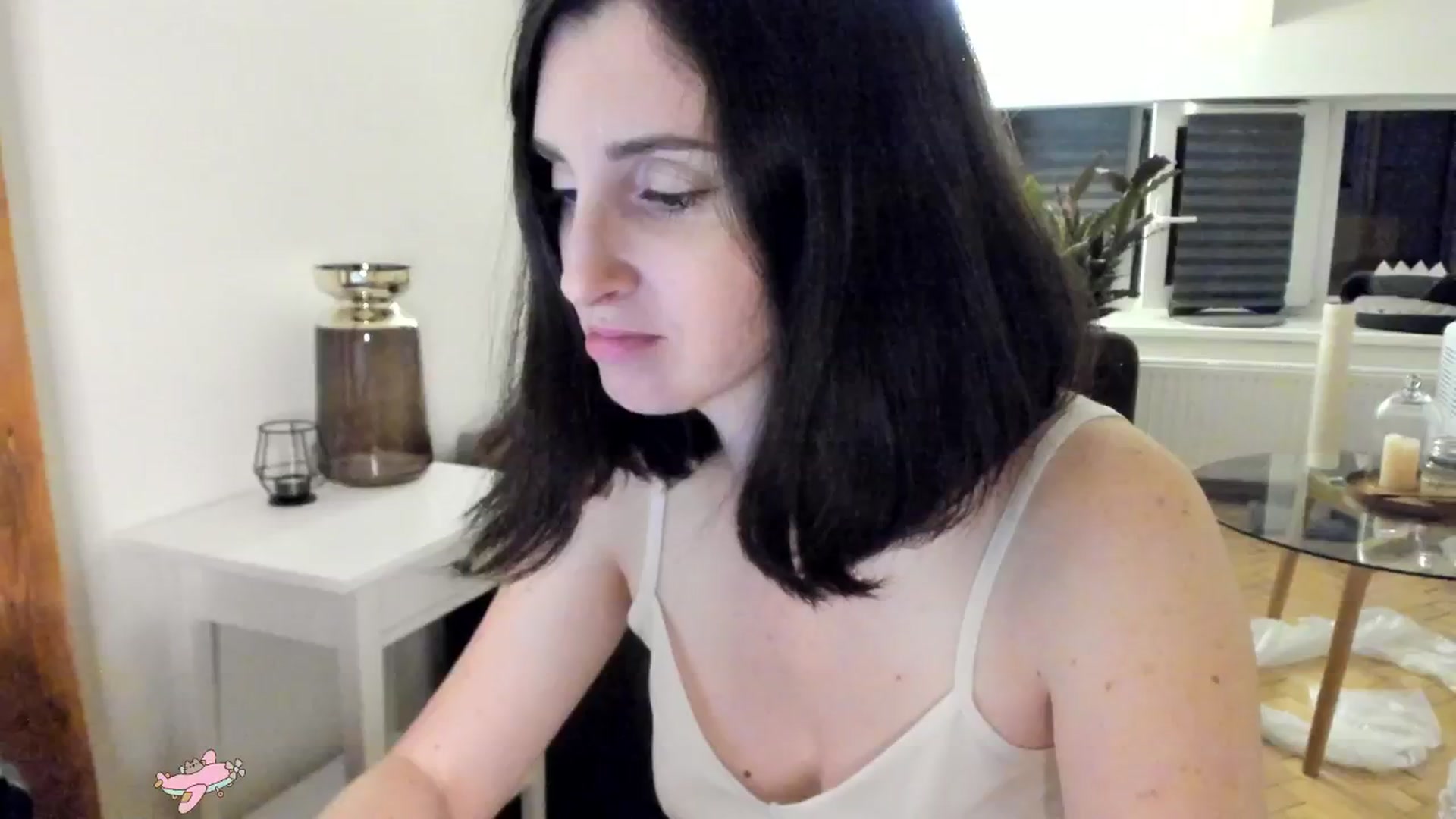 Gallery image thumbnail from Maddie's myfreecams stream on, 09/01/2024, 01:29 image 18 of 20