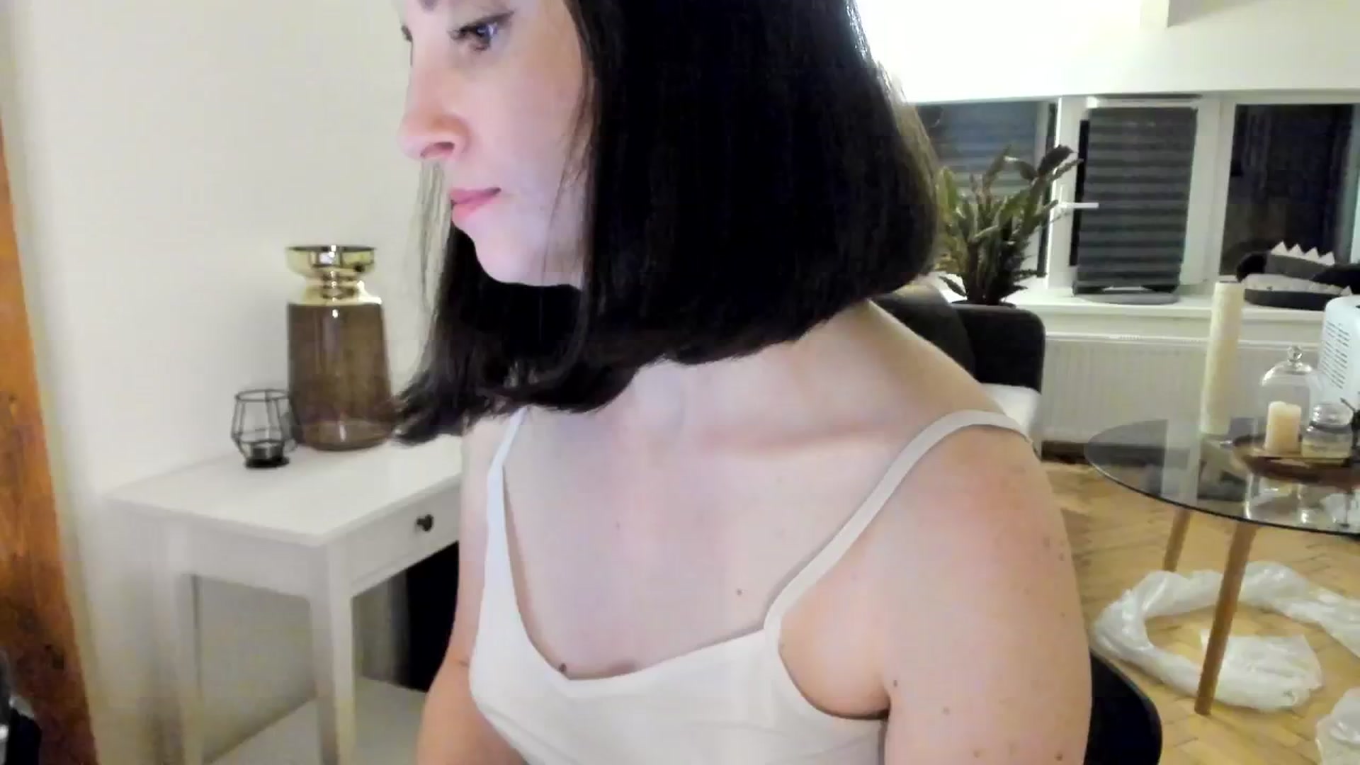 Gallery image thumbnail from Maddie's myfreecams stream on, 09/01/2024, 01:29 image 4 of 20