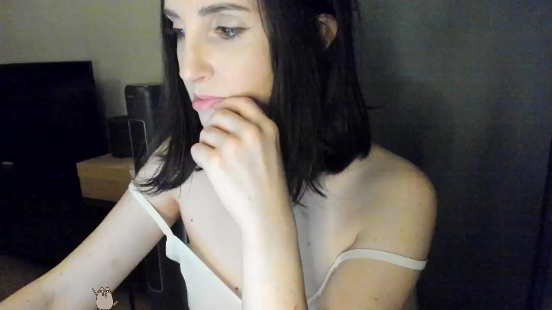Gallery image thumbnail from Maddie's myfreecams stream on, 09/08/2024, 02:23 image 17 of 20