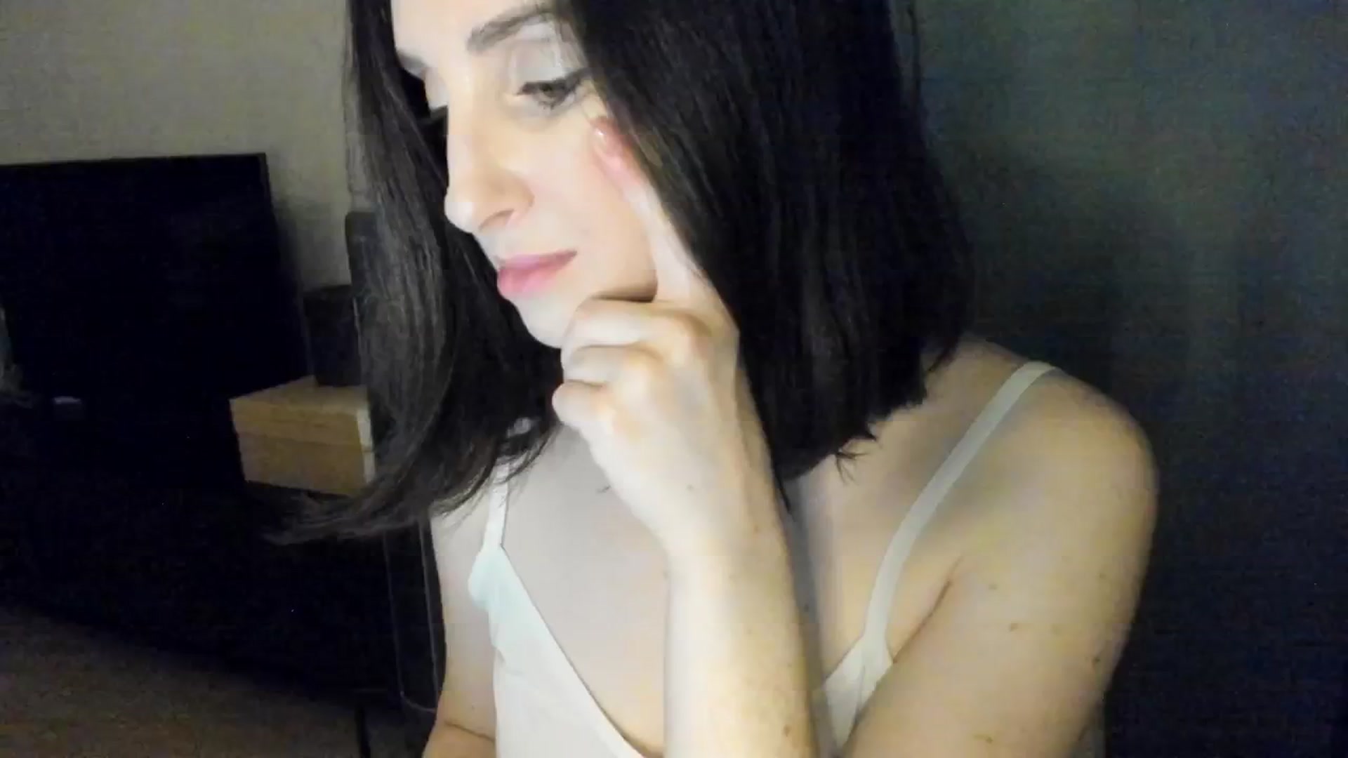 Gallery image thumbnail from Maddie's myfreecams stream on, 09/08/2024, 02:23 image 2 of 20