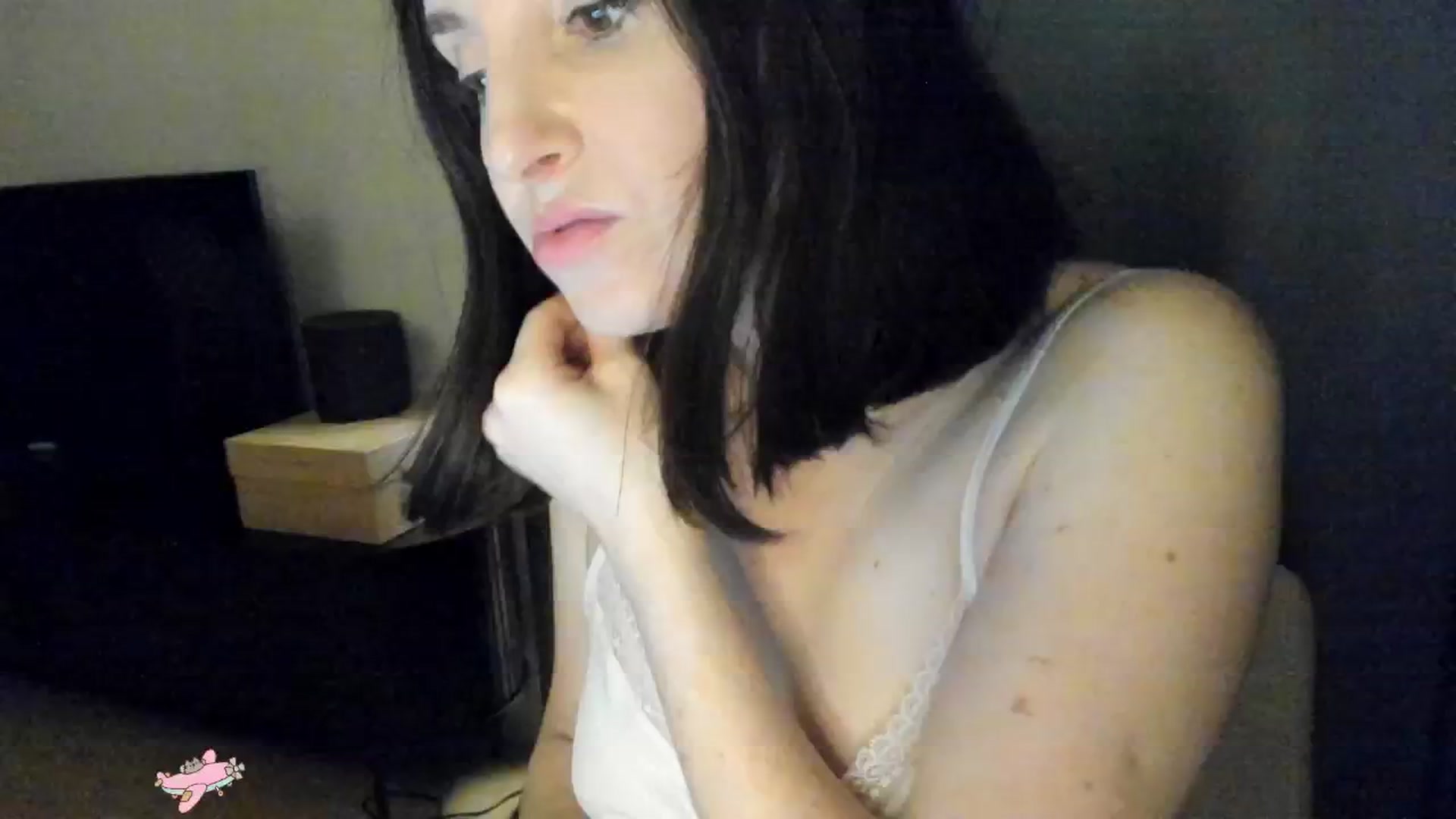 Gallery image thumbnail from Maddie's myfreecams stream on, 09/09/2024, 02:21 image 1 of 20