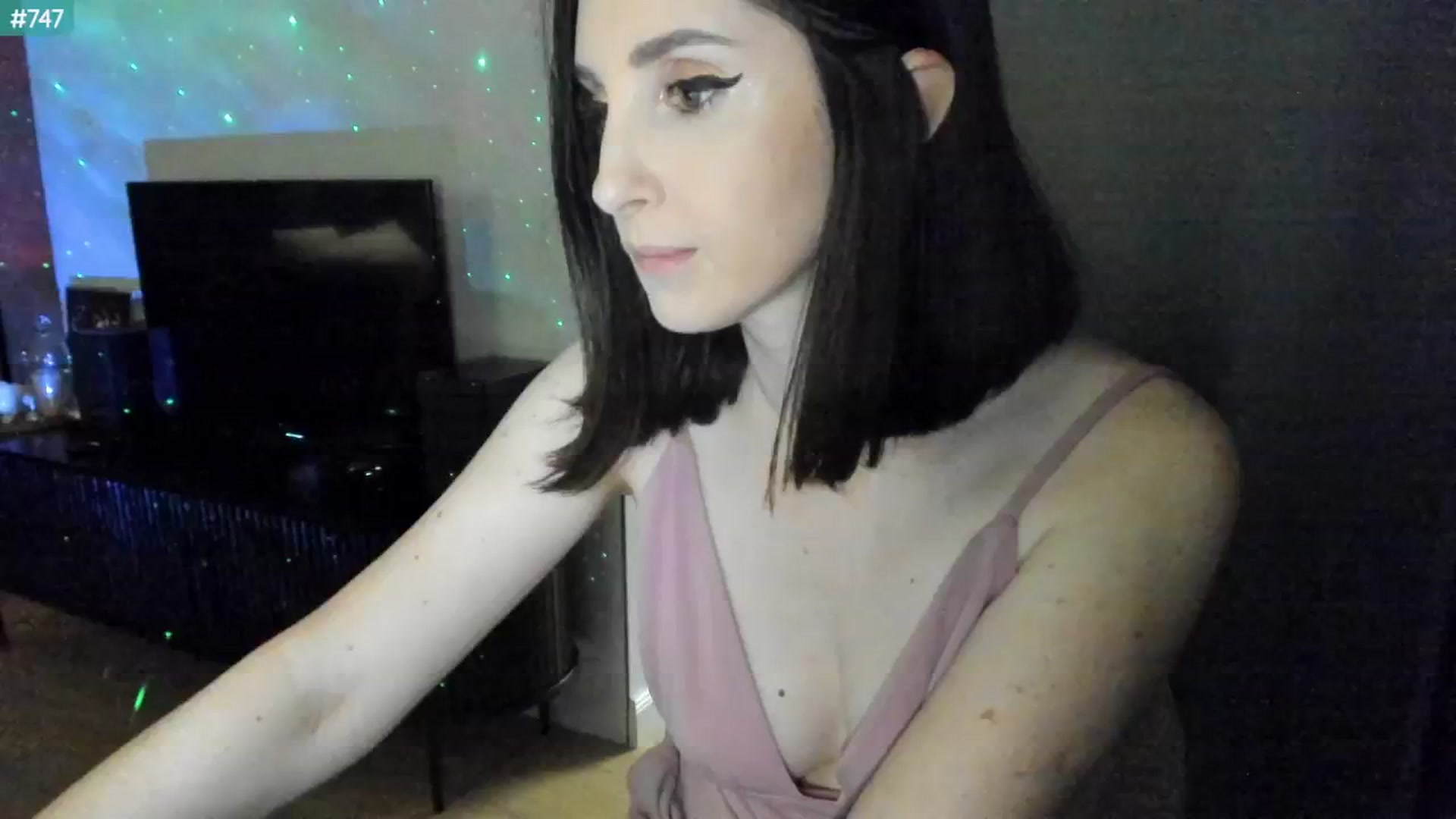 Gallery image thumbnail from Maddie's myfreecams stream on, 09/15/2024, 24:37 image 10 of 20