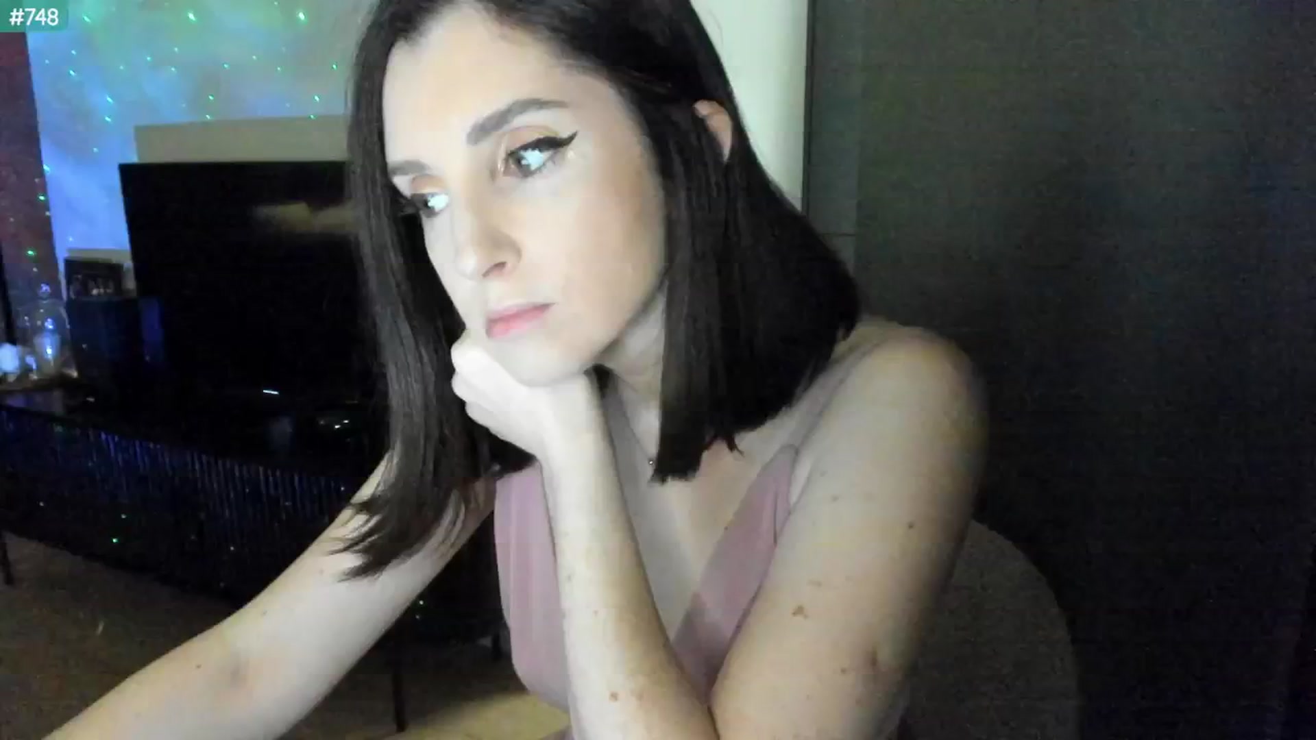 Gallery image thumbnail from Maddie's myfreecams stream on, 09/15/2024, 24:37 image 17 of 20