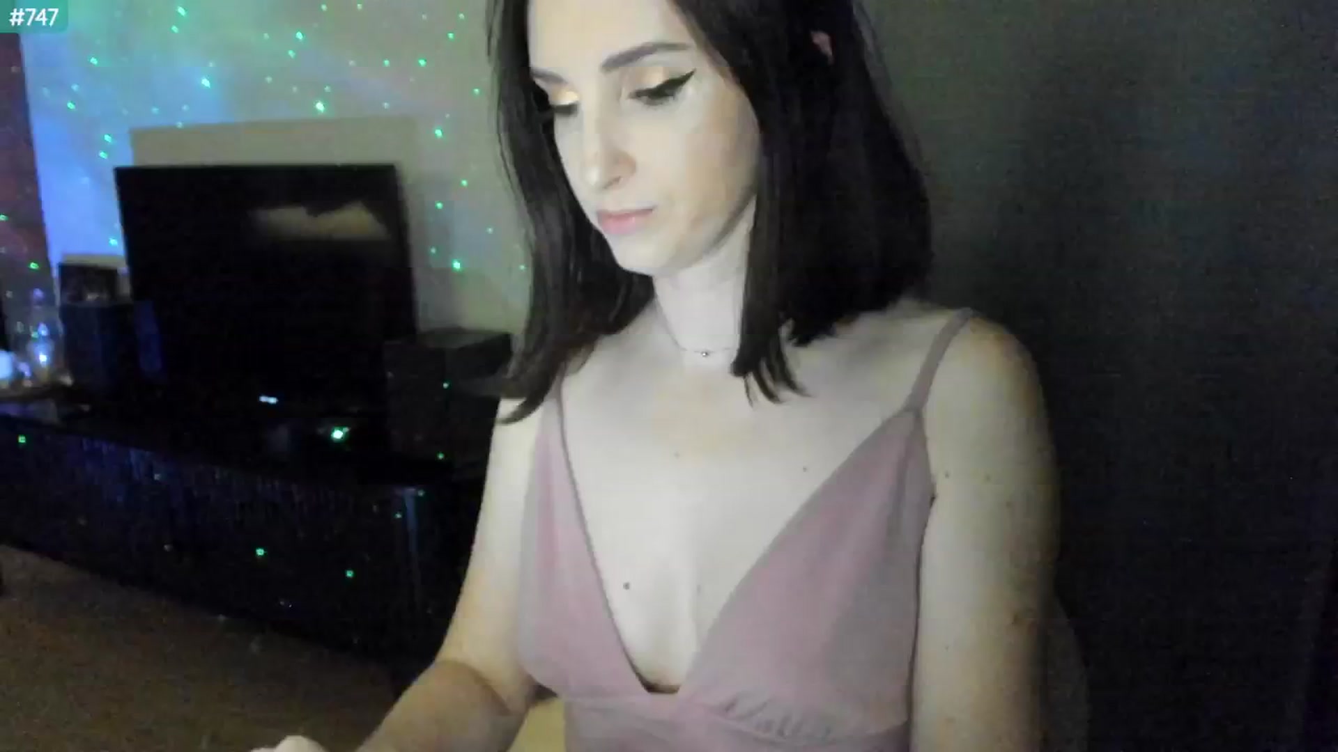 Gallery image thumbnail from Maddie's myfreecams stream on, 09/15/2024, 24:37 image 4 of 20