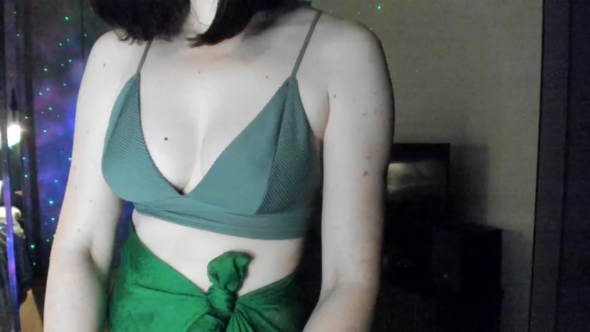 Gallery image thumbnail from Maddie's myfreecams stream on, 09/16/2024, 02:19 image 20 of 20