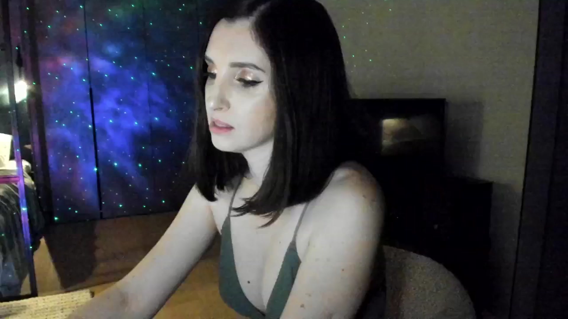 Gallery image thumbnail from Maddie's myfreecams stream on, 09/16/2024, 02:54 image 8 of 20