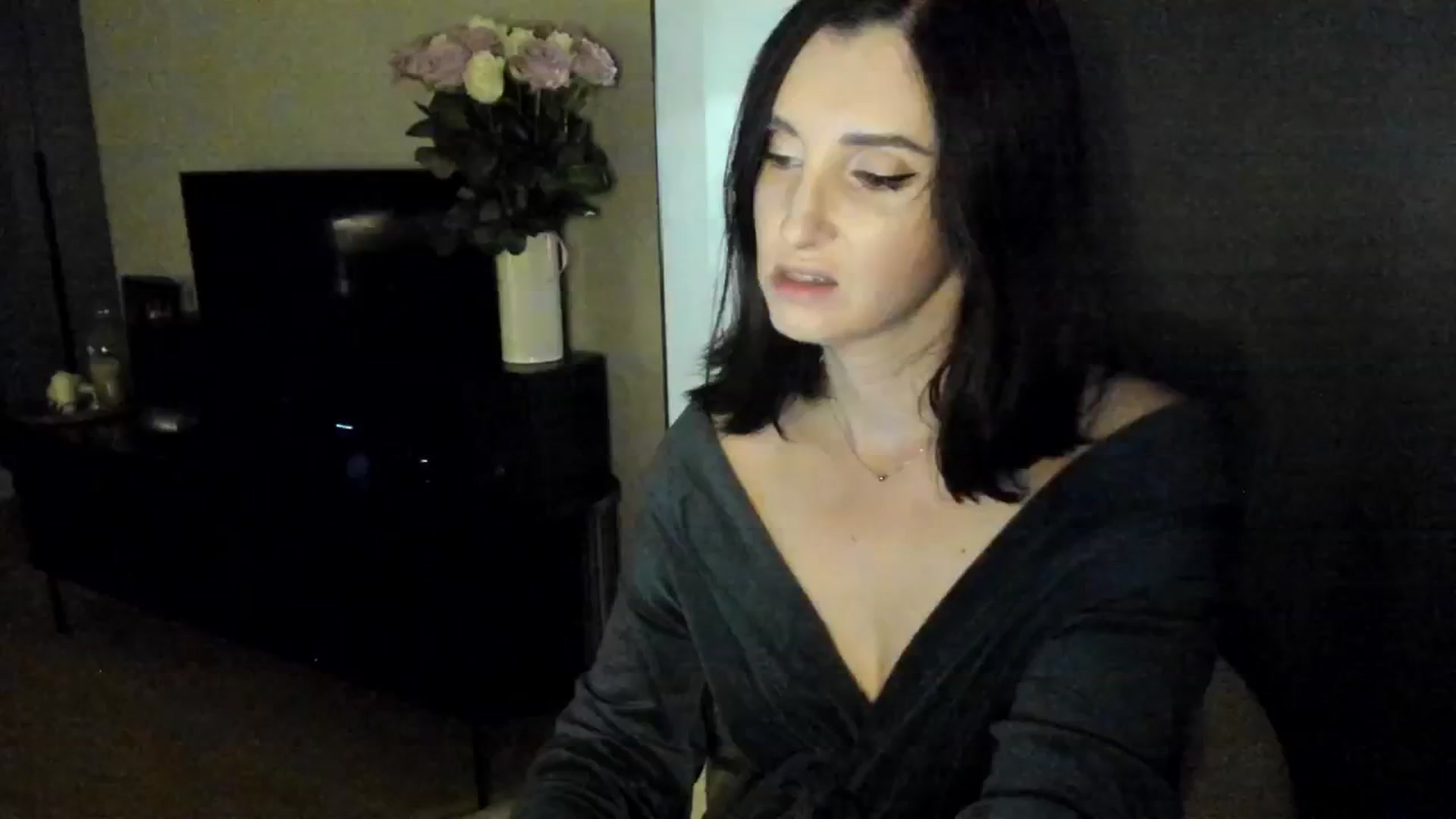 Gallery image thumbnail from Maddie's myfreecams stream on, 09/18/2024, 24:16 image 15 of 20