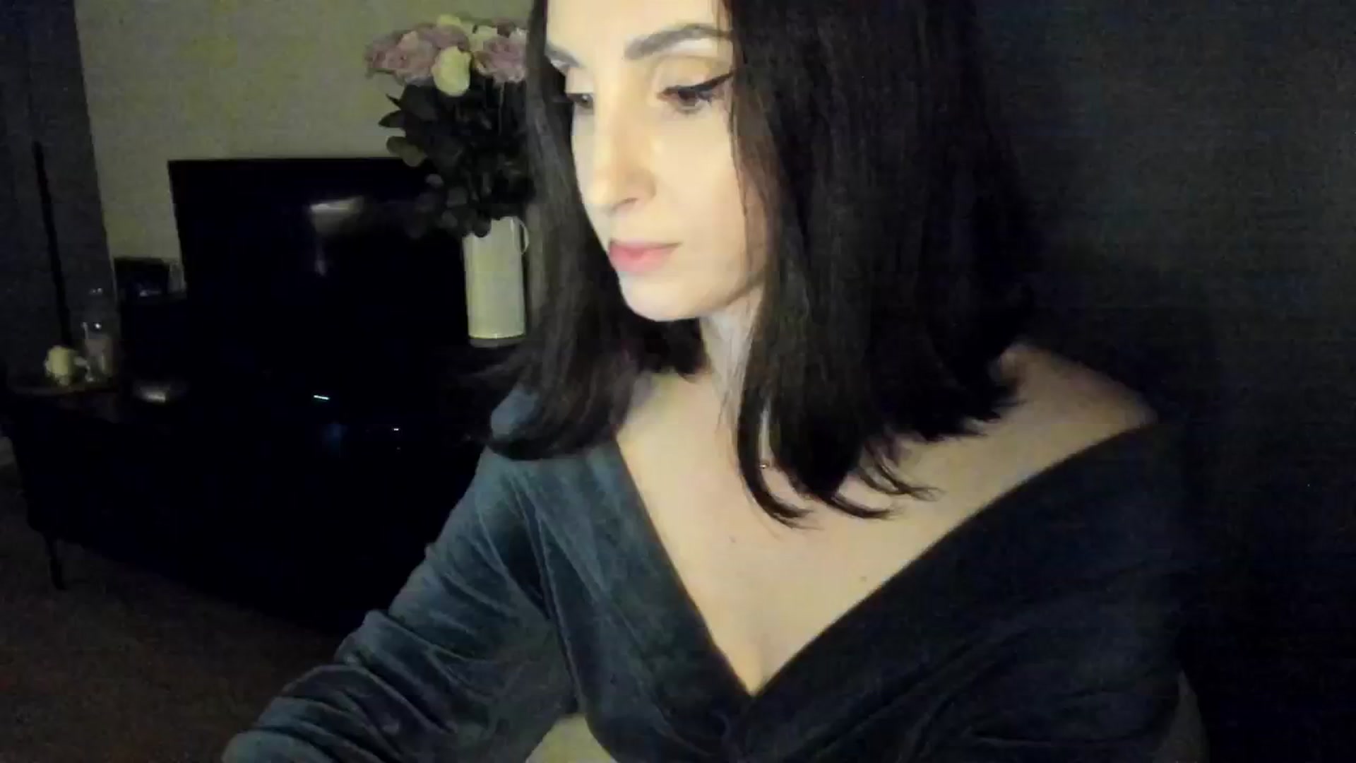 Gallery image thumbnail from Maddie's myfreecams stream on, 09/18/2024, 24:16 image 9 of 20