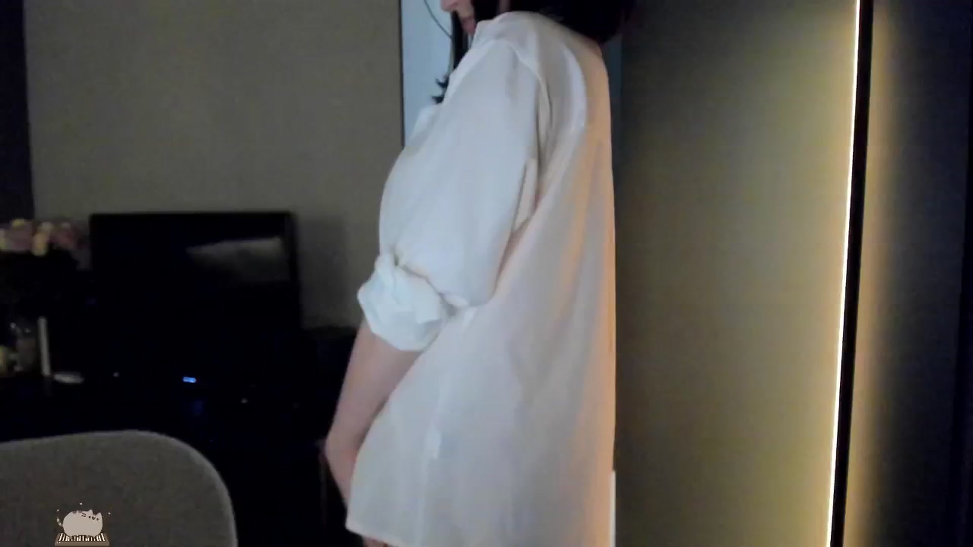 Gallery image thumbnail from Maddie's myfreecams stream on, 09/20/2024, 01:43 image 8 of 20