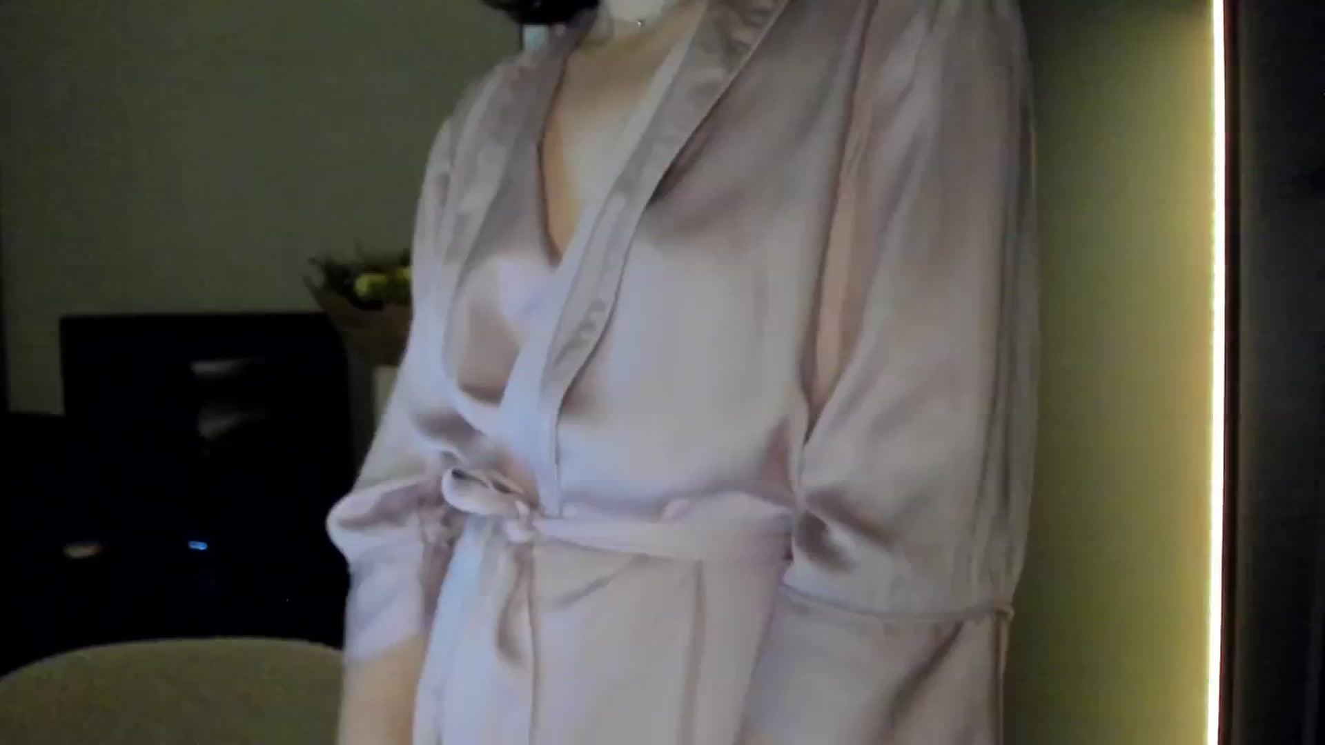 Gallery image thumbnail from Maddie's myfreecams stream on, 09/25/2024, 24:24 image 20 of 20