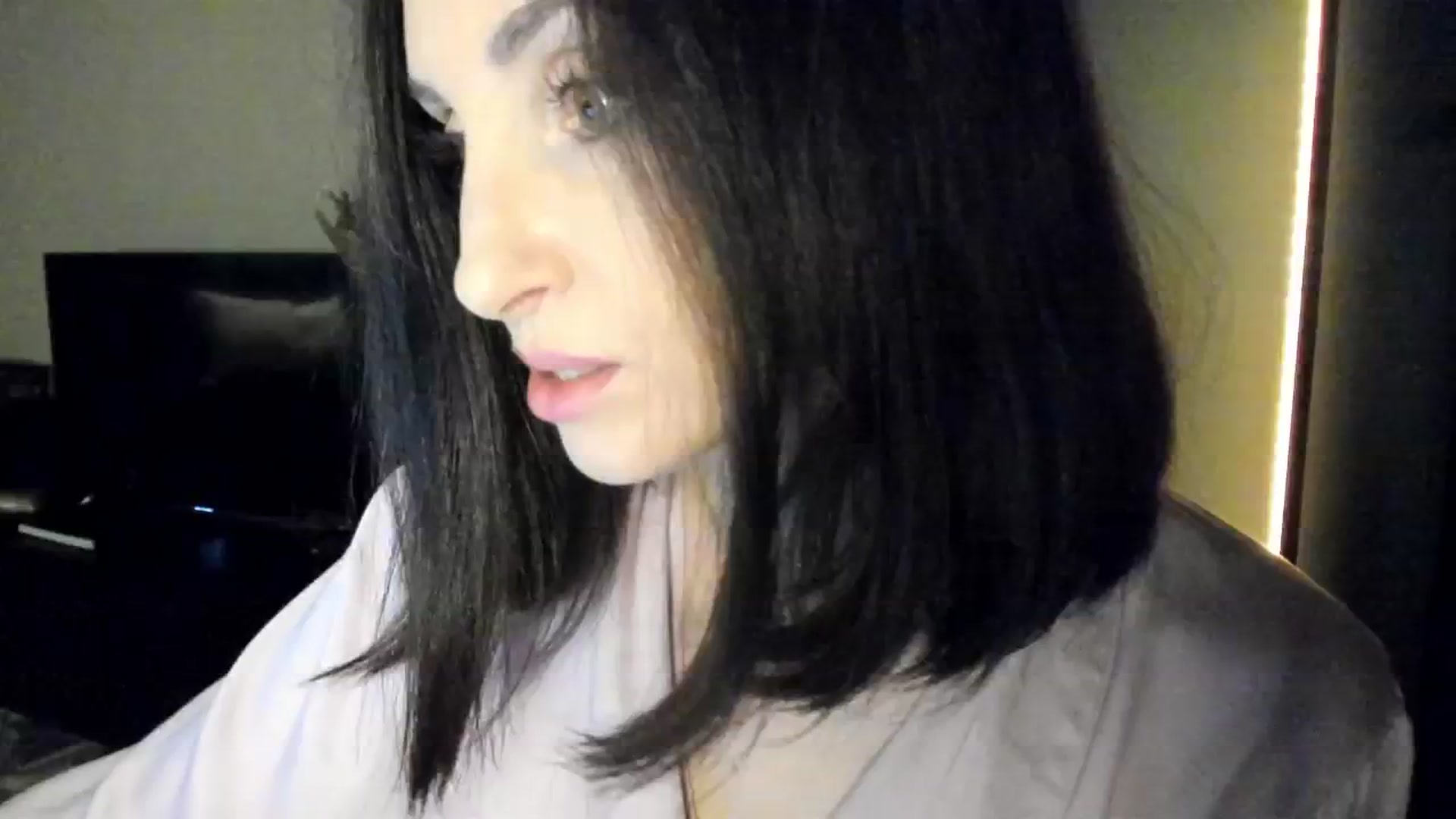 Gallery image thumbnail from Maddie's myfreecams stream on, 09/27/2024, 24:34 image 8 of 20