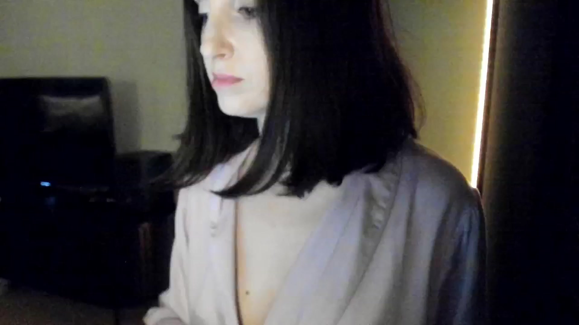 Gallery image thumbnail from Maddie's myfreecams stream on, 09/27/2024, 02:40 image 18 of 20
