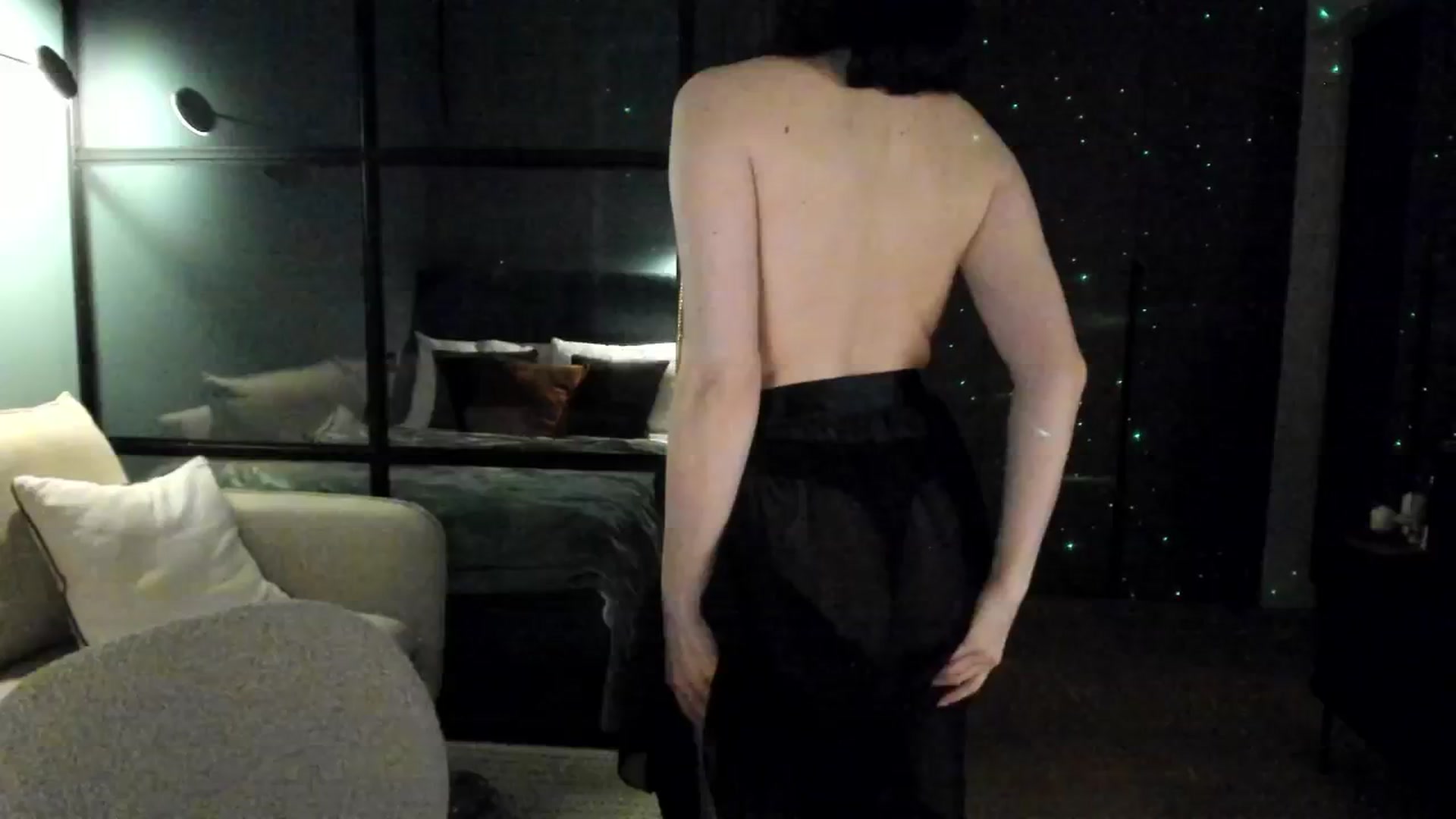 Gallery image thumbnail from Maddie's myfreecams stream on, 09/29/2024, 02:18 image 1 of 20