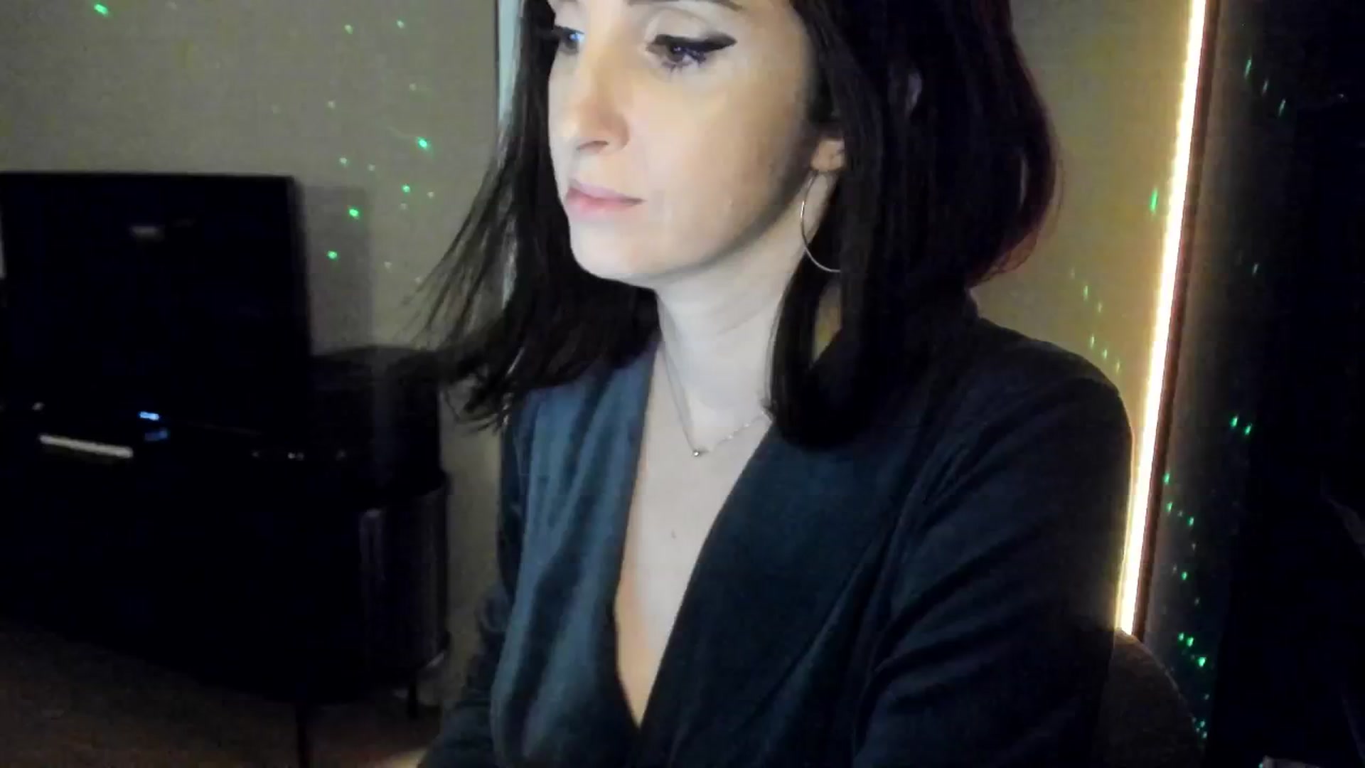 Gallery image thumbnail from Maddie's myfreecams stream on, 09/30/2024, 03:05 image 5 of 20