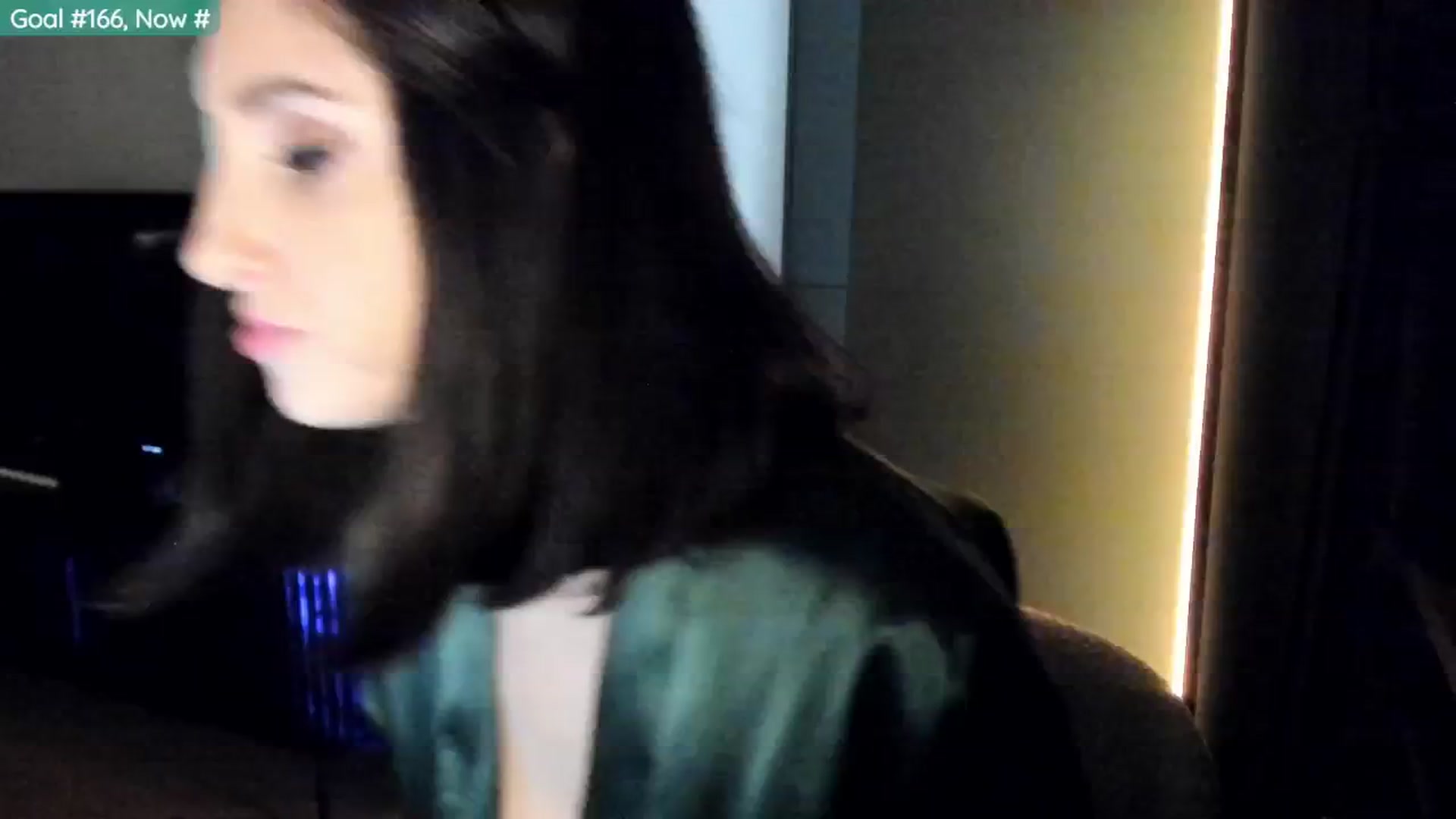 Gallery image thumbnail from Maddie's myfreecams stream on, 10/01/2024, 23:35 image 16 of 20