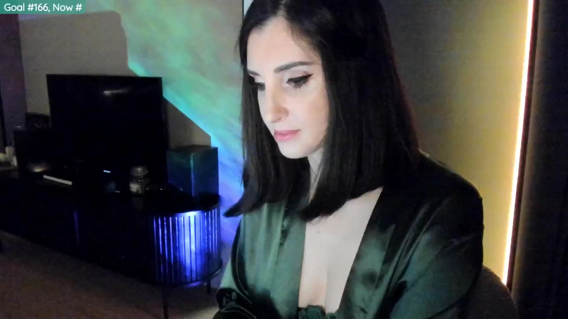 Gallery image thumbnail from Maddie's myfreecams stream on, 10/01/2024, 23:35 image 8 of 20