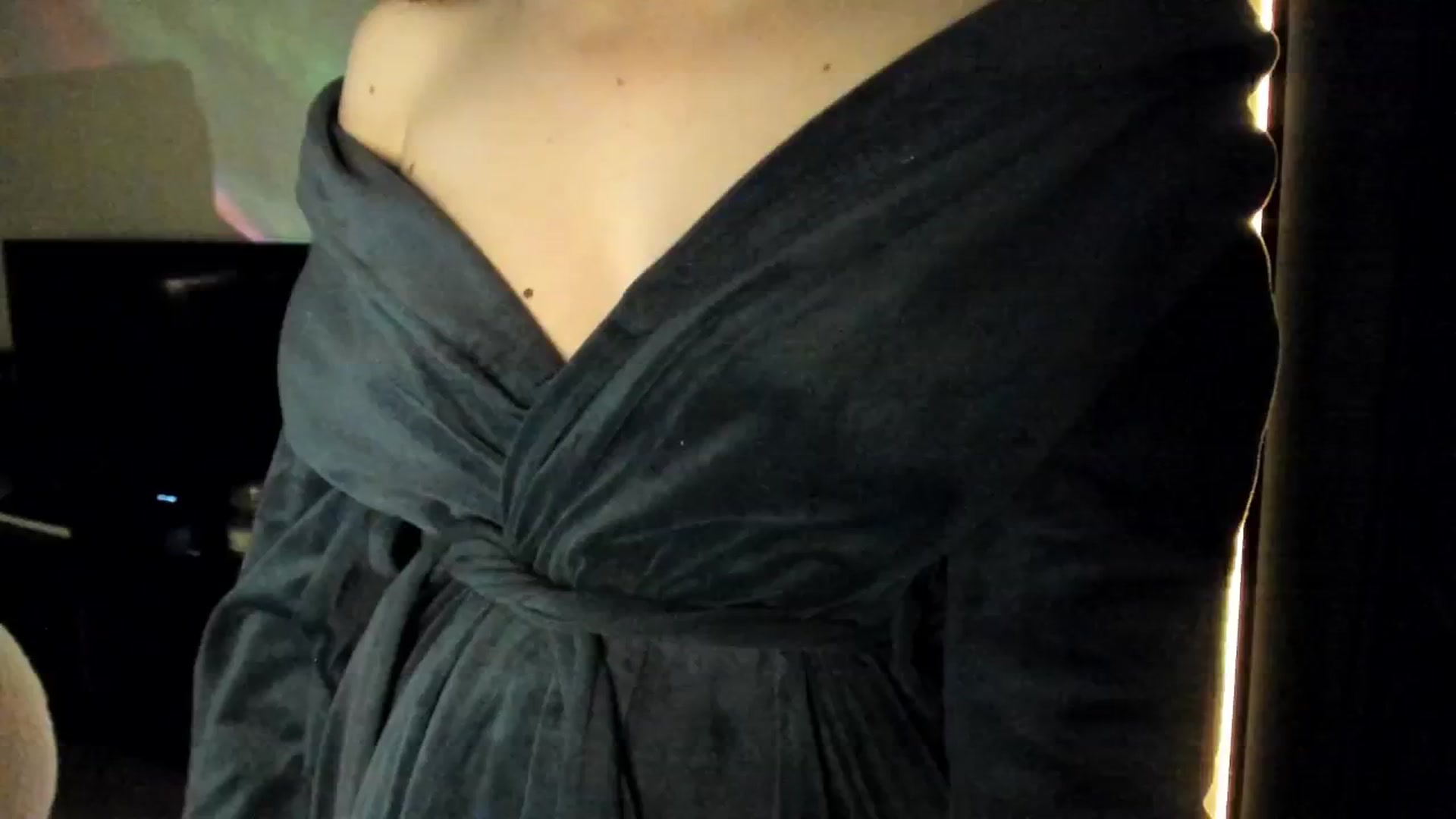 Gallery image thumbnail from Maddie's myfreecams stream on, 10/02/2024, 02:13 image 19 of 20