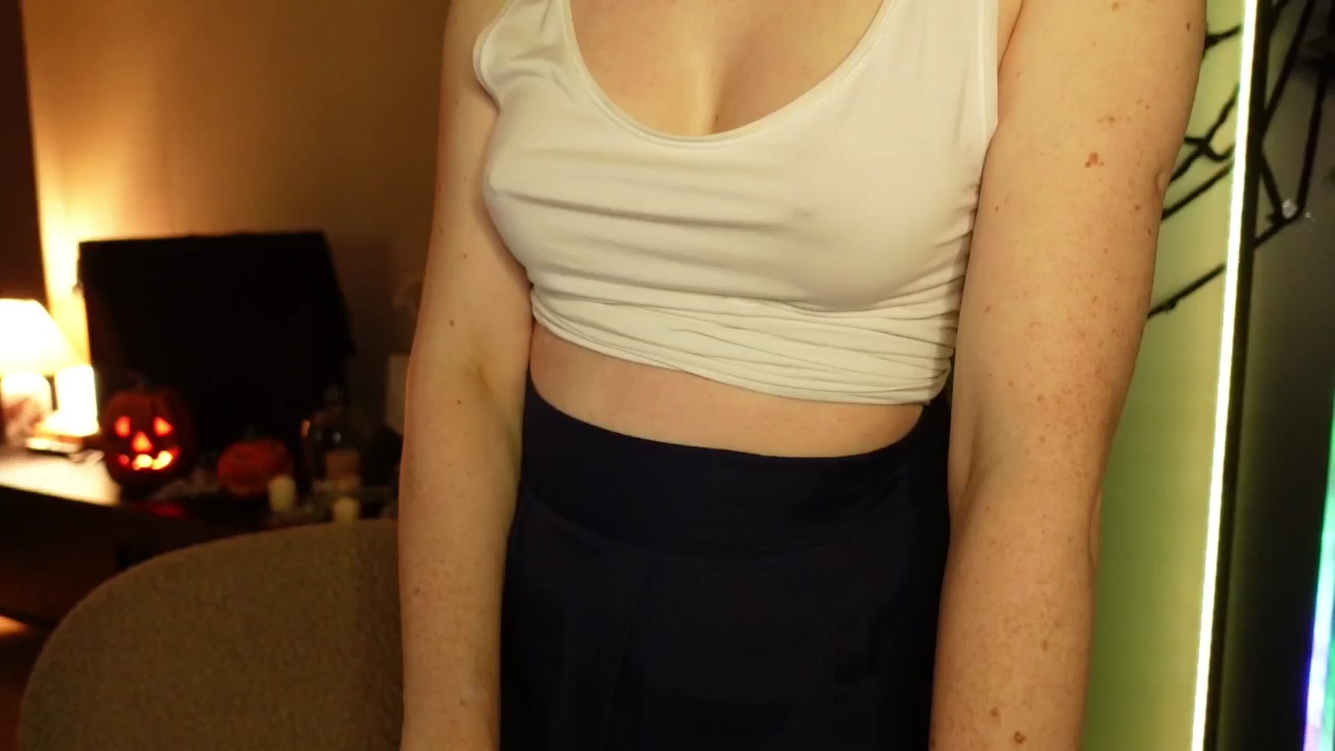 Gallery image thumbnail from Maddie's myfreecams stream on, 10/21/2024, 03:12 image 16 of 20