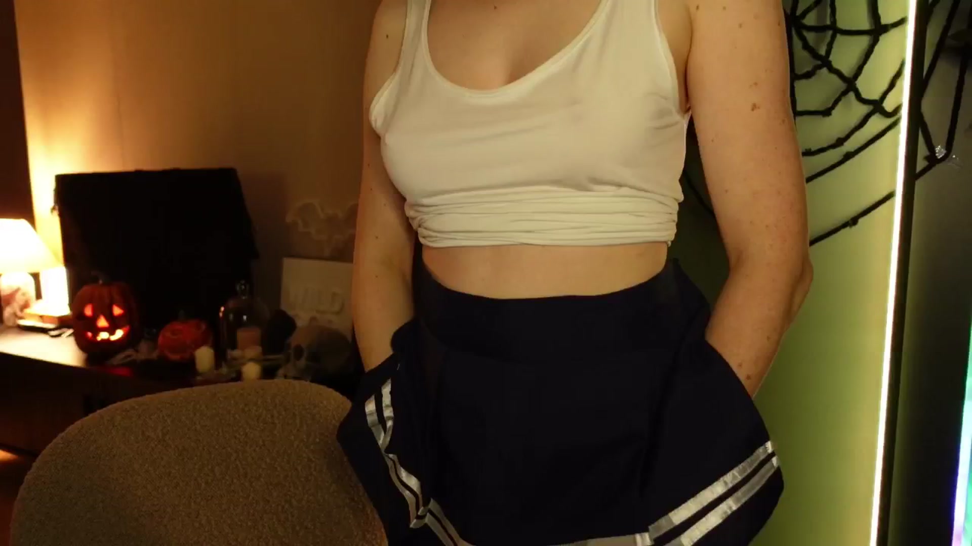 Gallery image thumbnail from Maddie's myfreecams stream on, 10/21/2024, 04:05 image 3 of 20